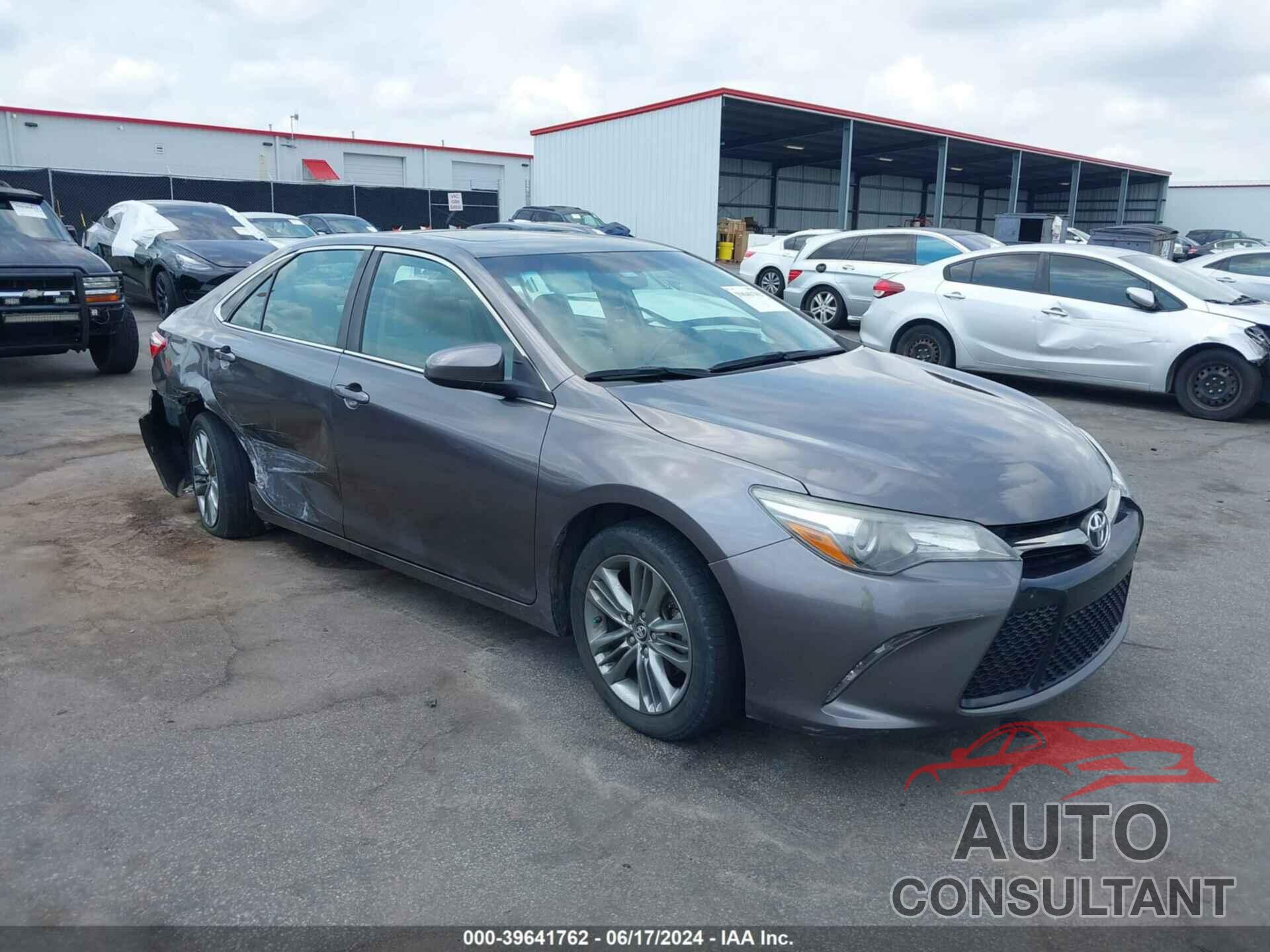 TOYOTA CAMRY 2017 - 4T1BF1FK2HU415567
