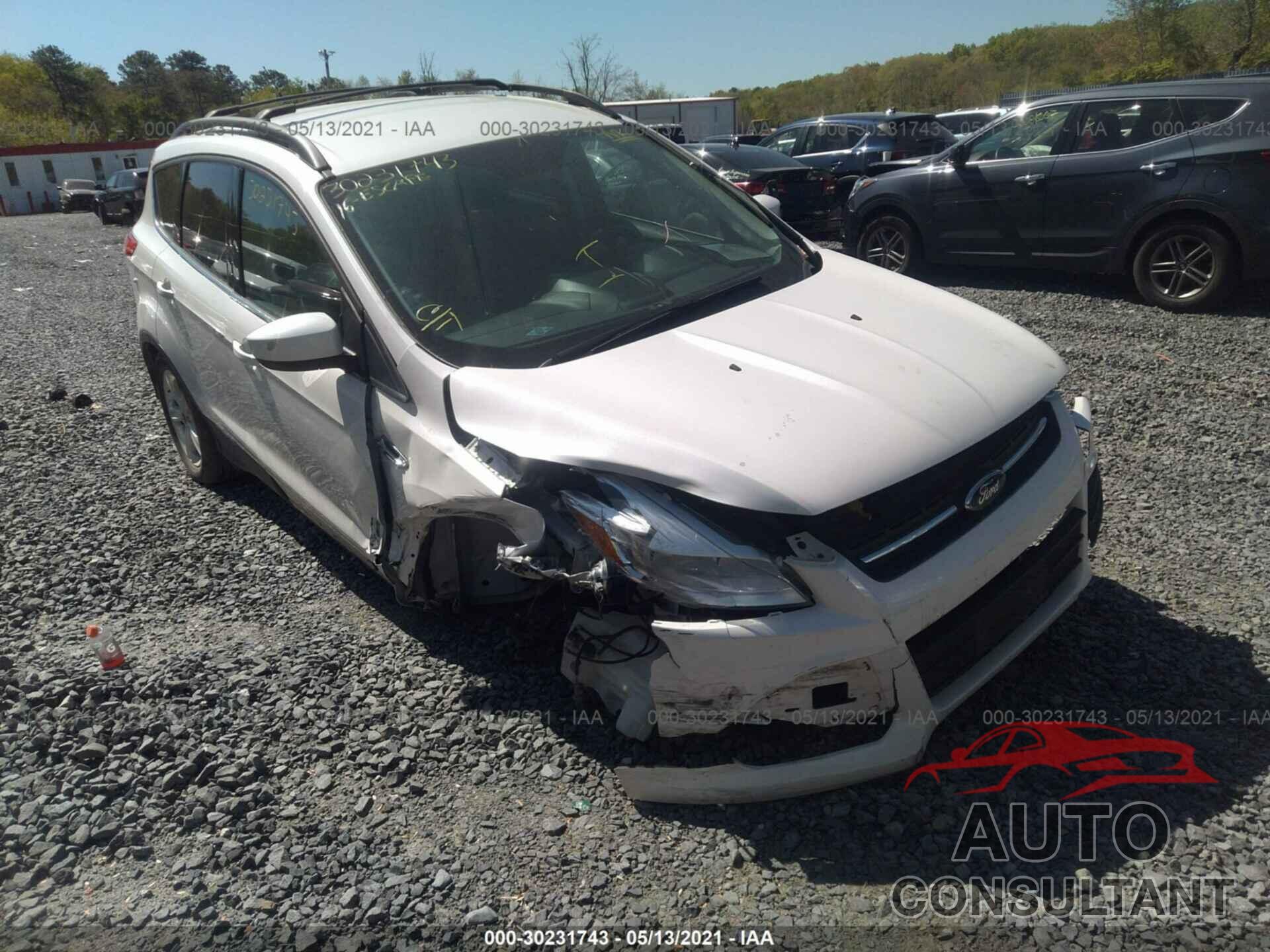 FORD ESCAPE 2016 - 1FMCU9G91GUA92230