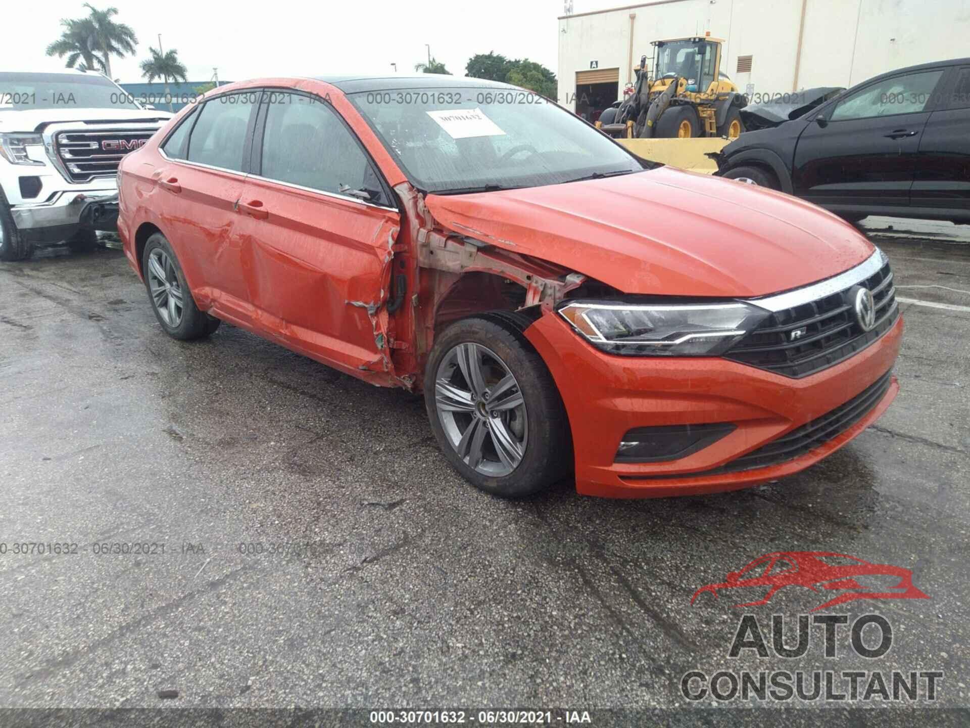 VOLKSWAGEN JETTA 2019 - 3VWC57BU0KM115623