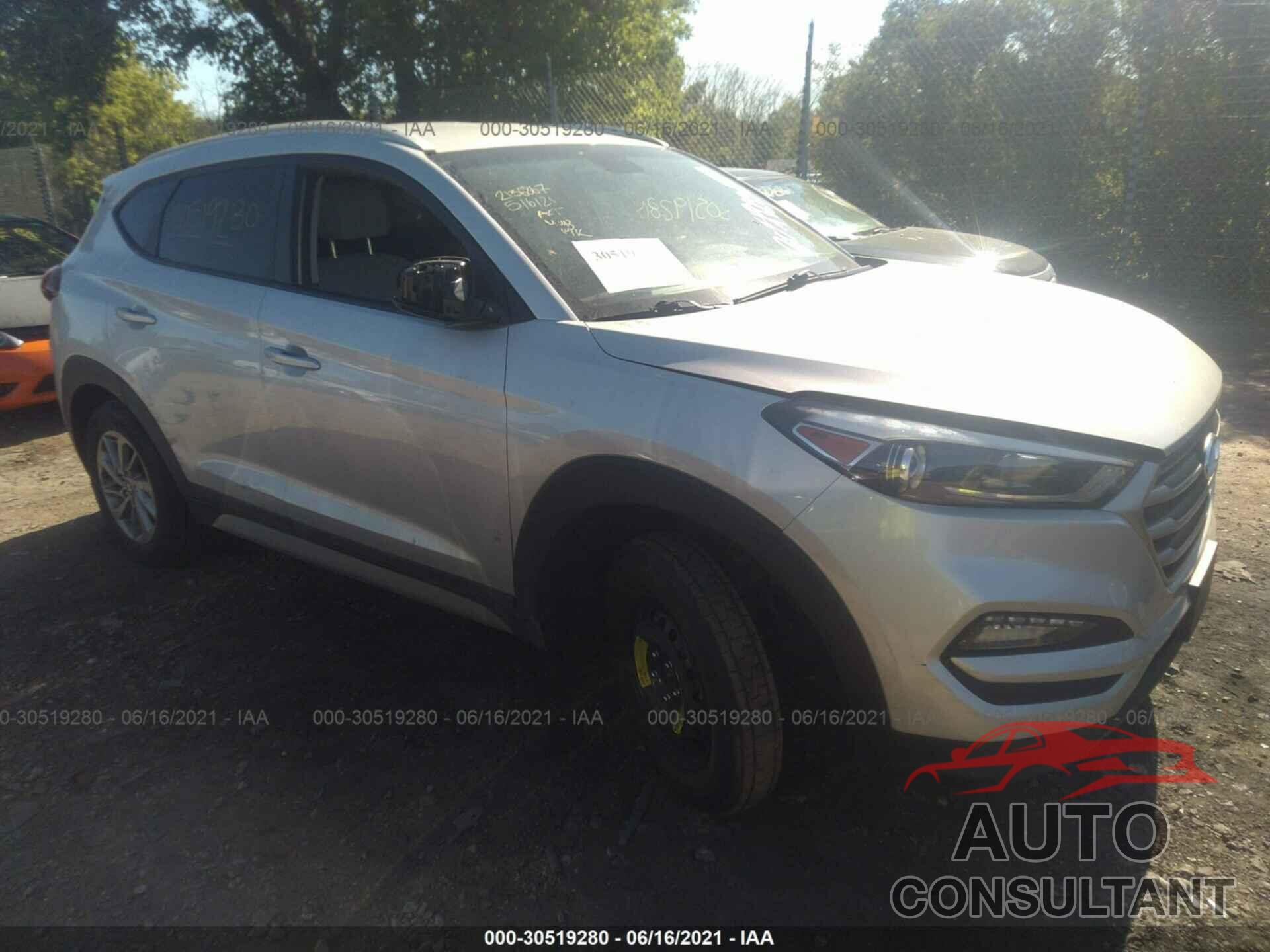 HYUNDAI TUCSON 2018 - KM8J3CA42JU716127