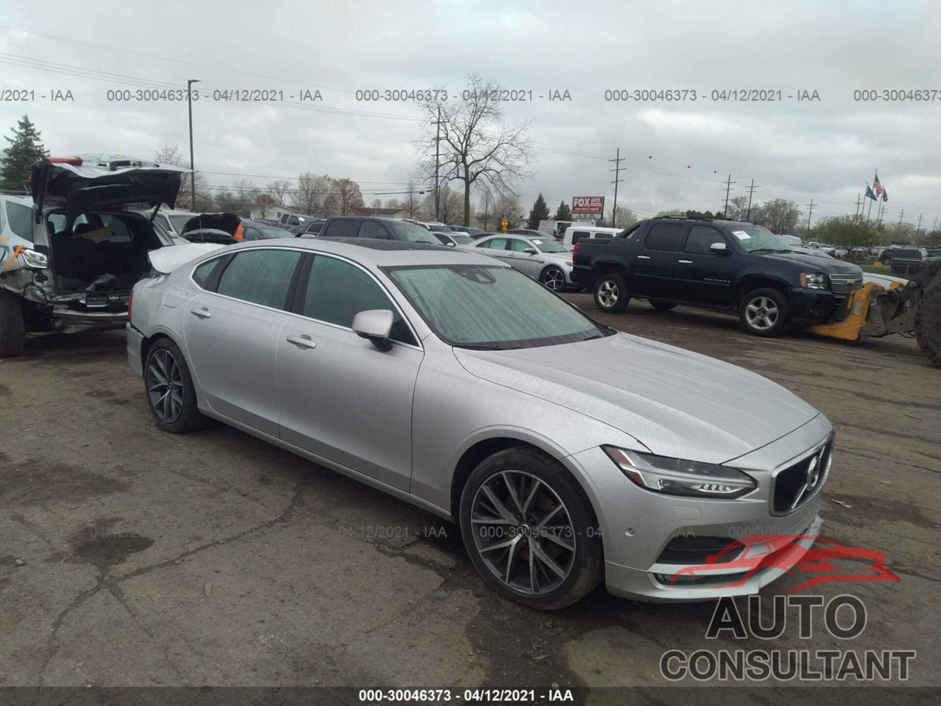 VOLVO S90 2018 - LVY982MK1JP029256