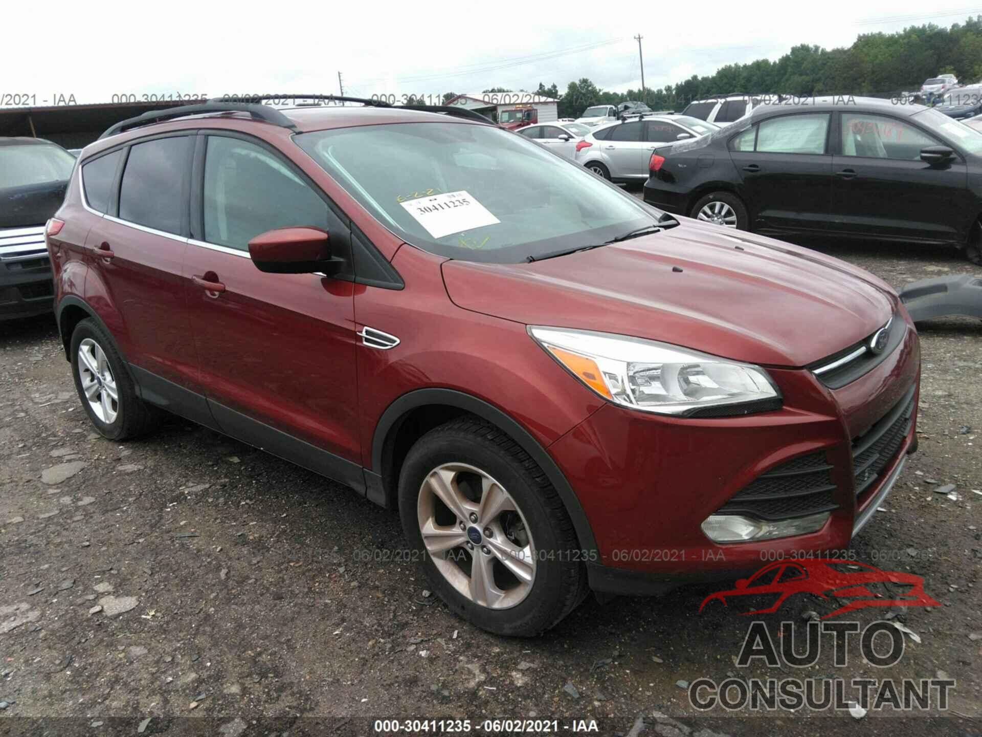 FORD ESCAPE 2016 - 1FMCU9GX1GUB04228