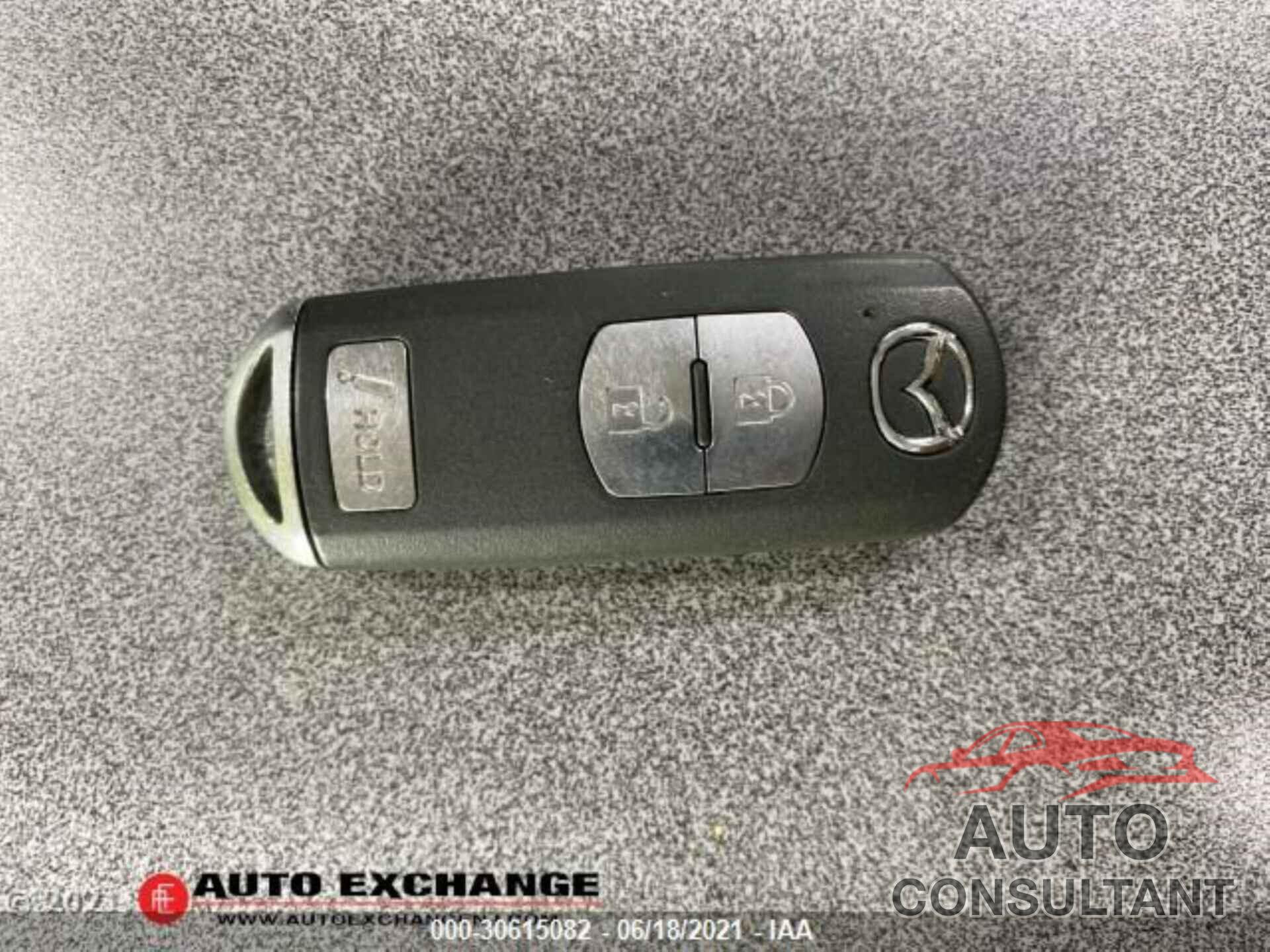 MAZDA MAZDA3 2015 - JM1BM1M72F1219684
