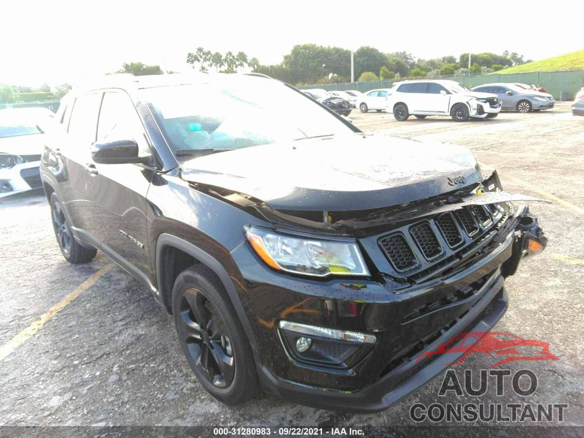 JEEP COMPASS 2018 - 3C4NJCBB8JT300392