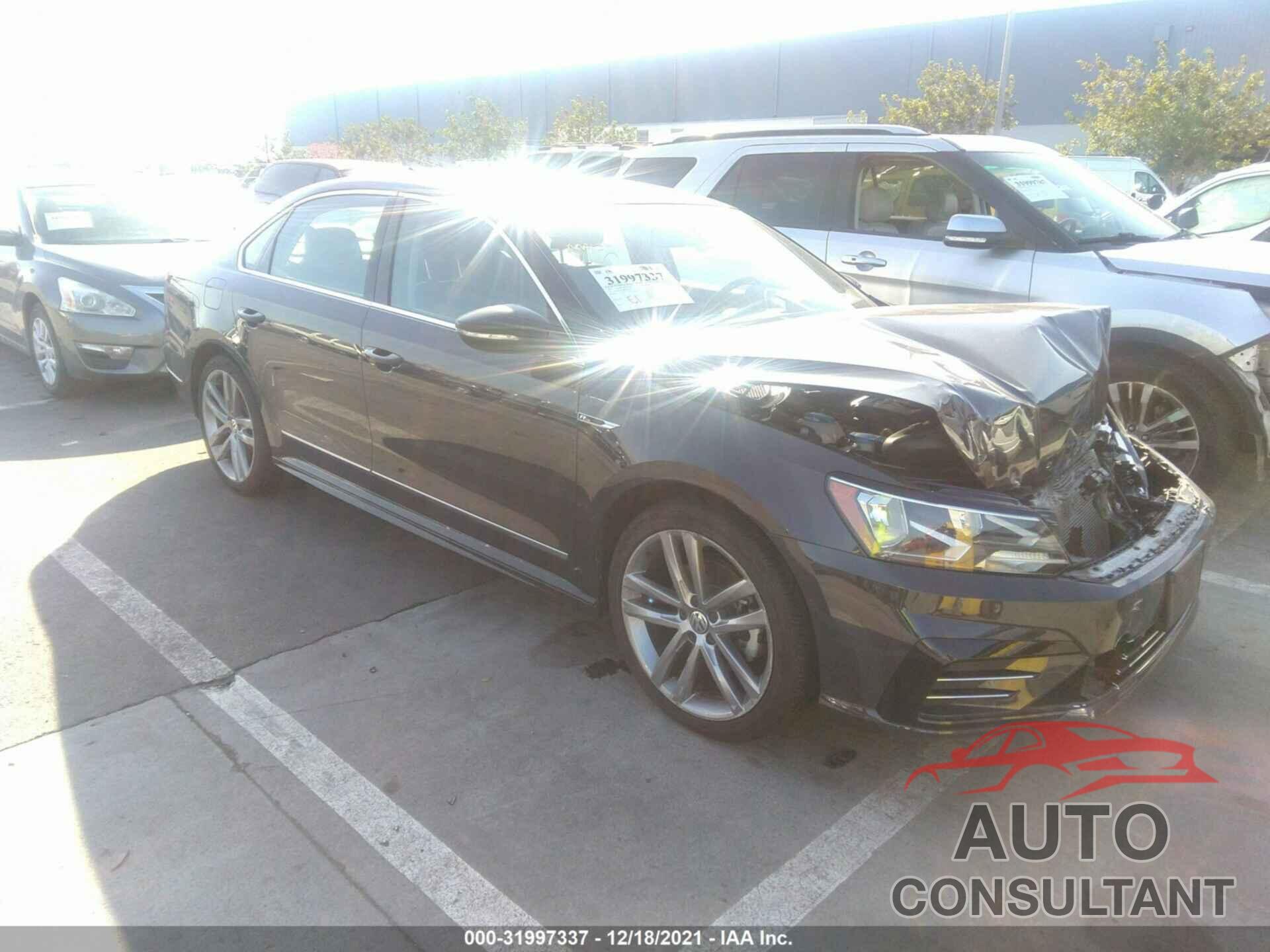 VOLKSWAGEN PASSAT 2017 - 1VWDT7A30HC011789