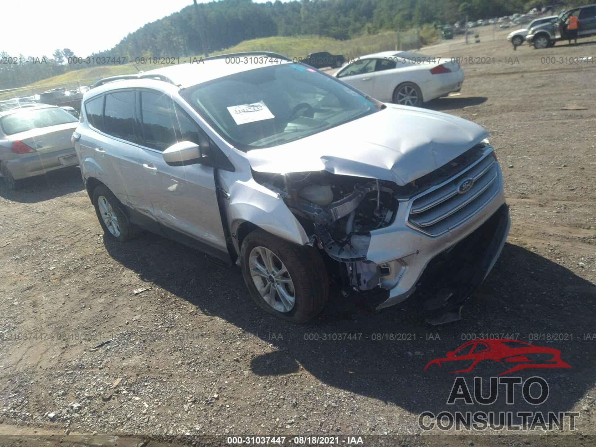 FORD ESCAPE 2017 - 1FMCU0GD1HUB05236