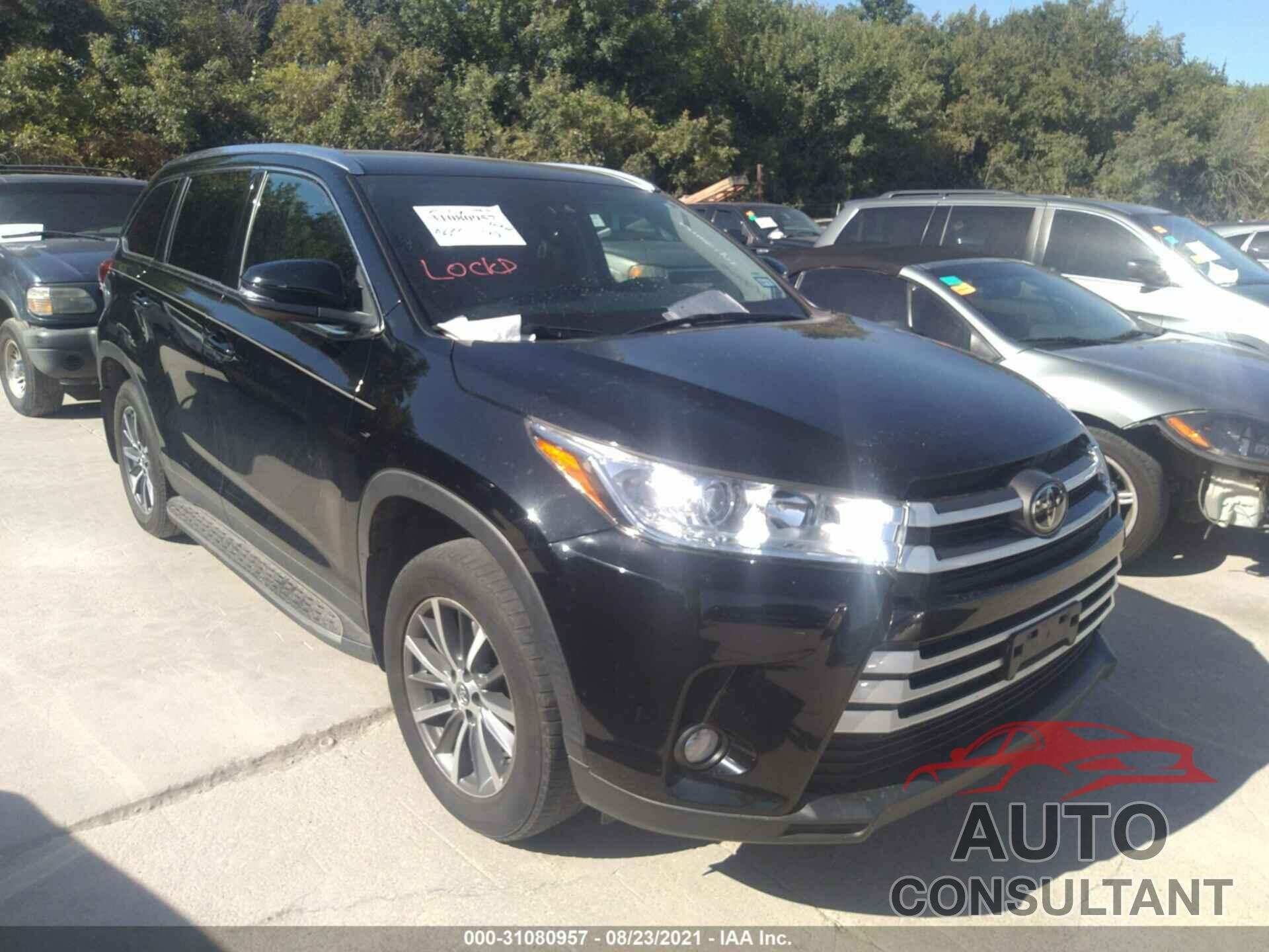 TOYOTA HIGHLANDER 2019 - 5TDKZRFH0KS560763
