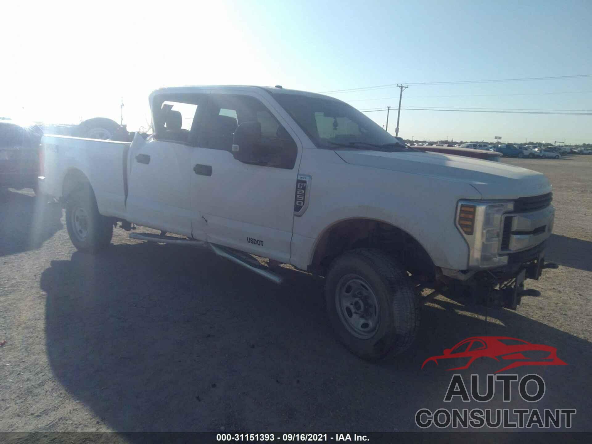 FORD SUPER DUTY F-250 SRW 2019 - 1FT7W2B63KEF17695