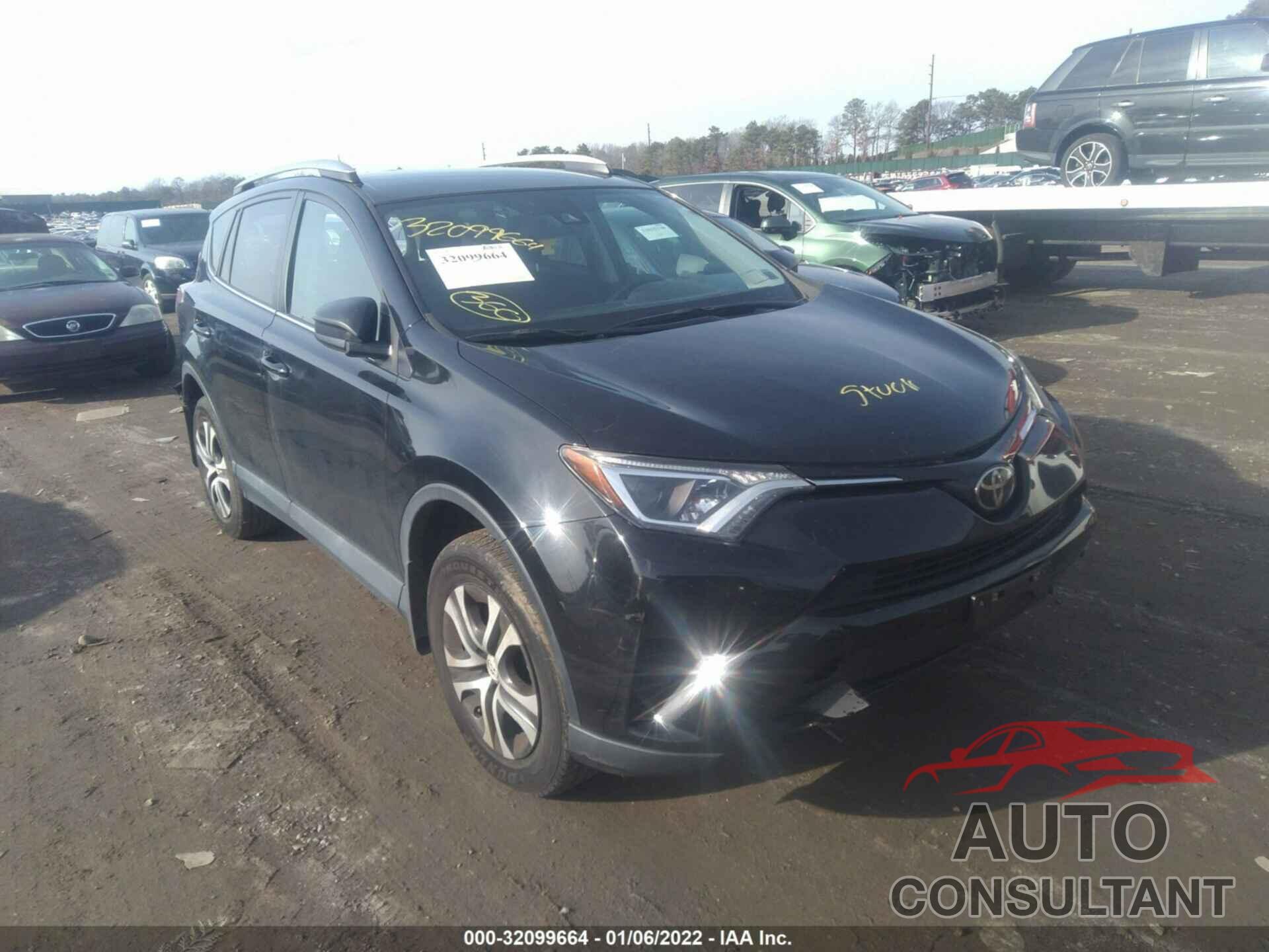 TOYOTA RAV4 2018 - 2T3BFREV4JW714811