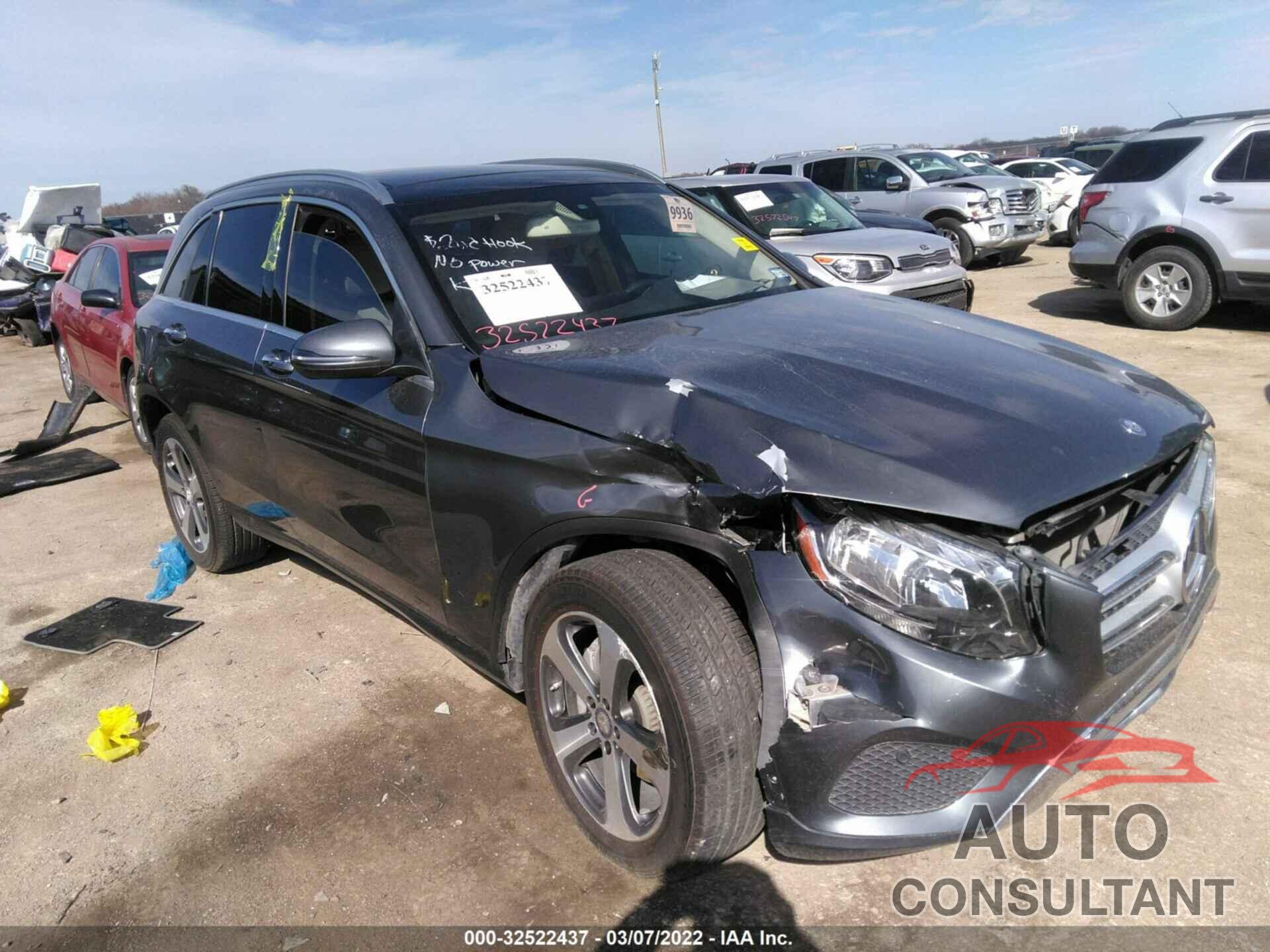 MERCEDES-BENZ GLC 2016 - WDC0G4JB2GF076128