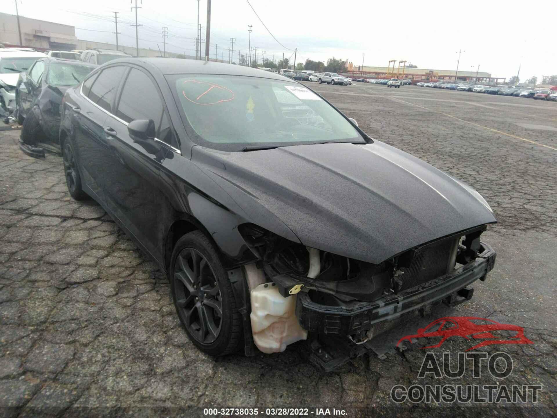 FORD FUSION 2018 - 3FA6P0G75JR232755