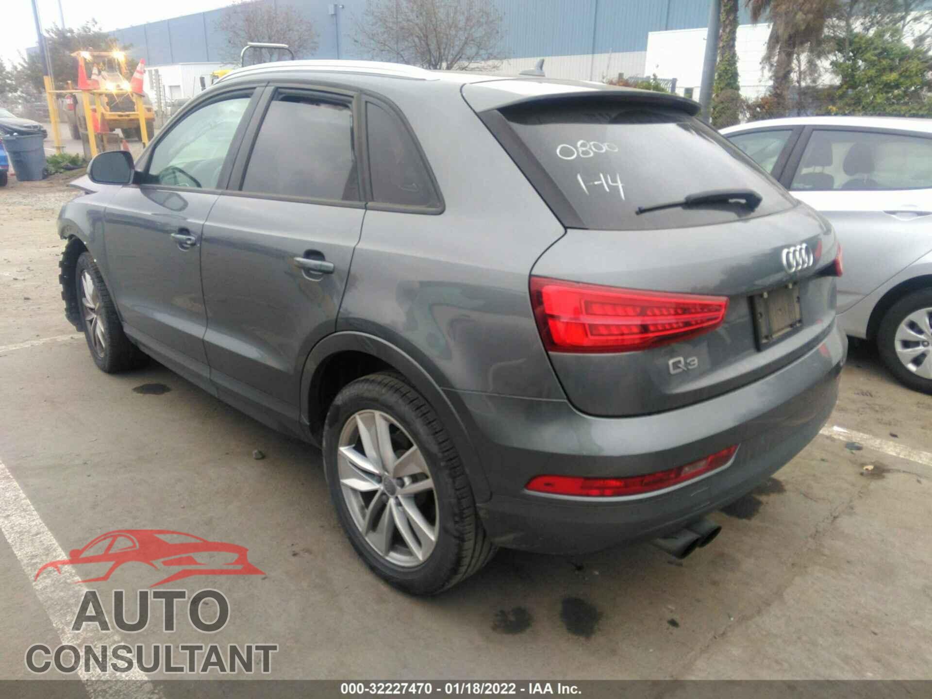 AUDI Q3 2017 - WA1BCCFS9HR010800