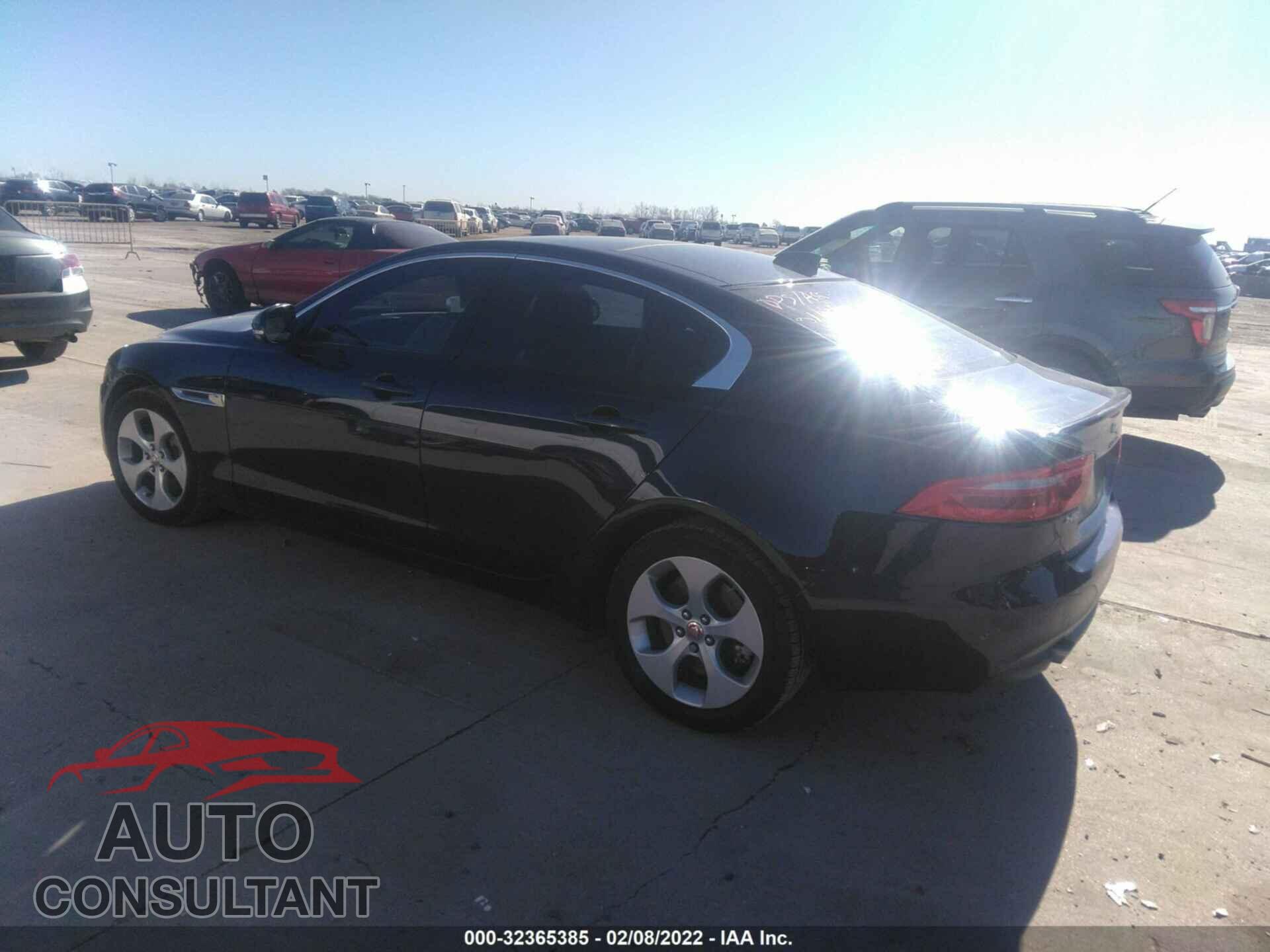 JAGUAR XE 2017 - SAJAR4BG5HA978934