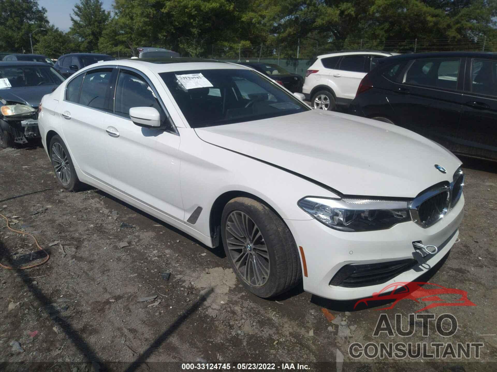 BMW 5 SERIES 2017 - WBAJA5C38HG896567