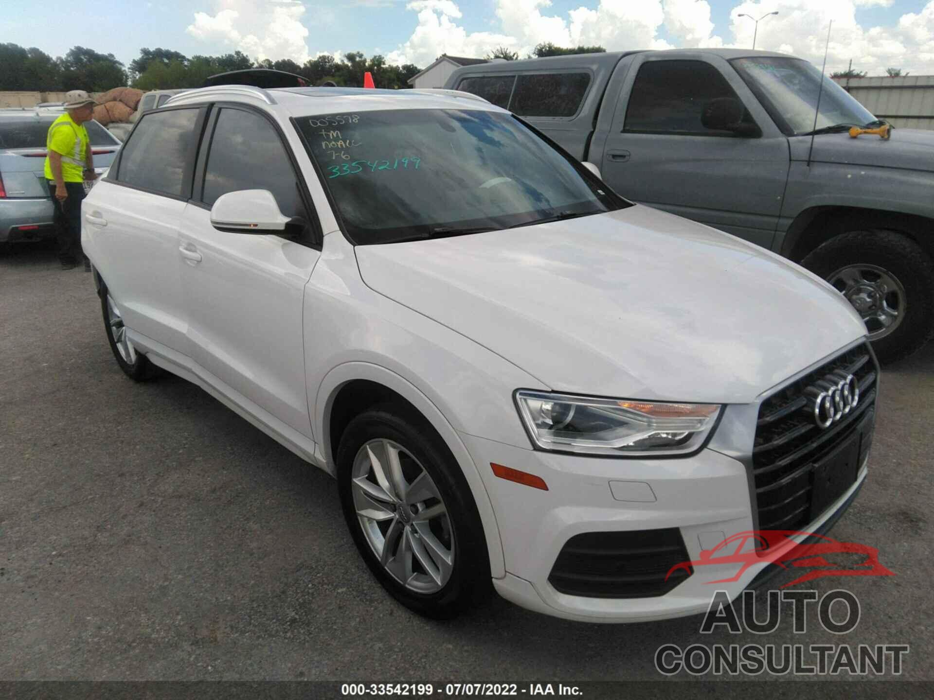 AUDI Q3 2017 - WA1BCCFS9HR005578