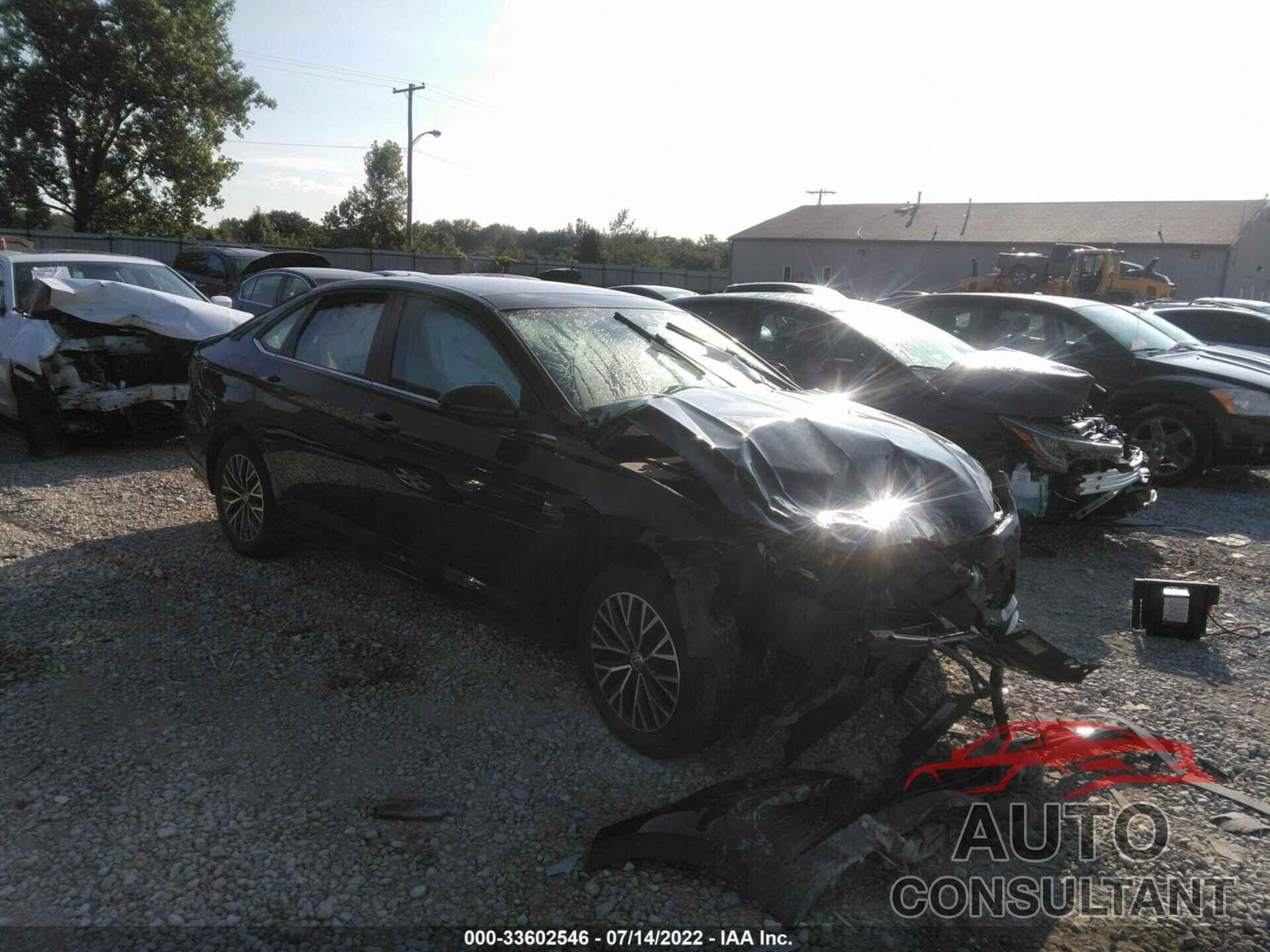 VOLKSWAGEN JETTA 2019 - 3VWC57BU8KM096500