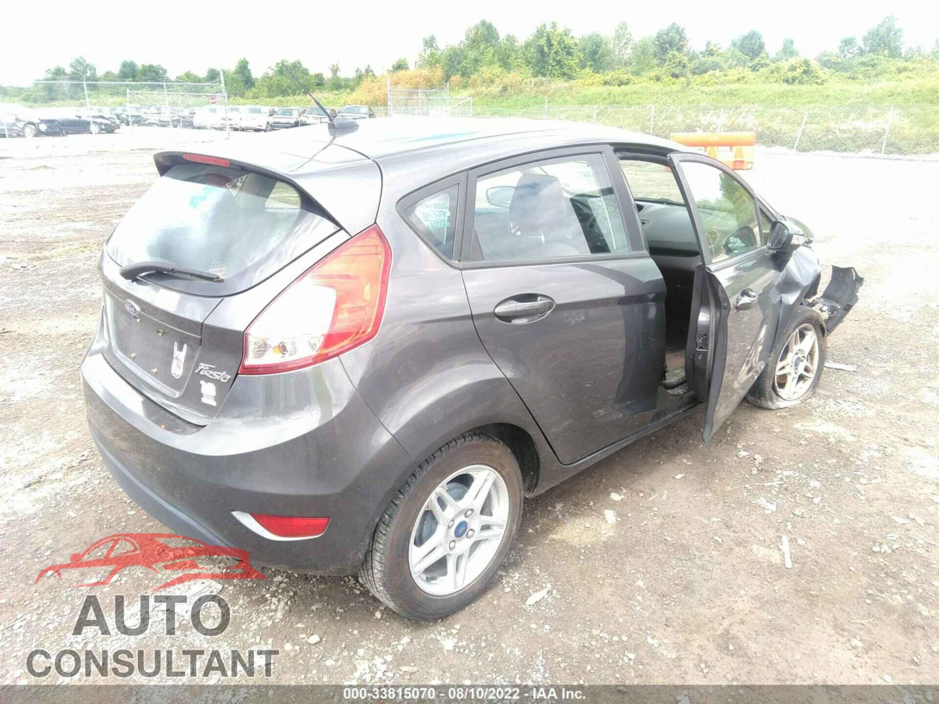FORD FIESTA 2017 - 3FADP4EJ7HM139577