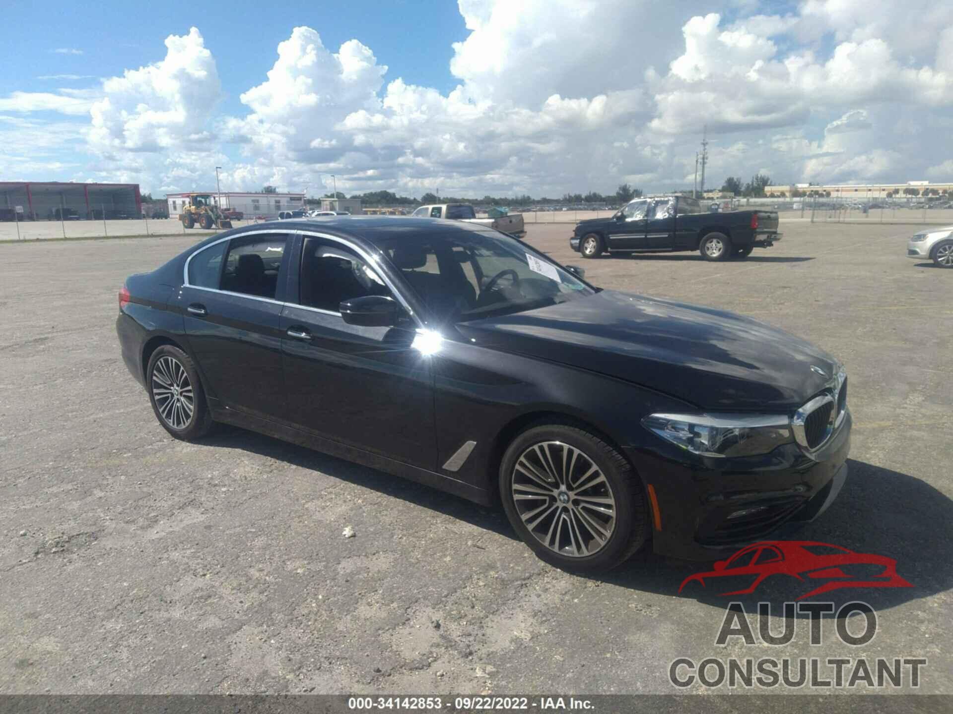 BMW 5 SERIES 2018 - WBAJA5C5XJWA35536