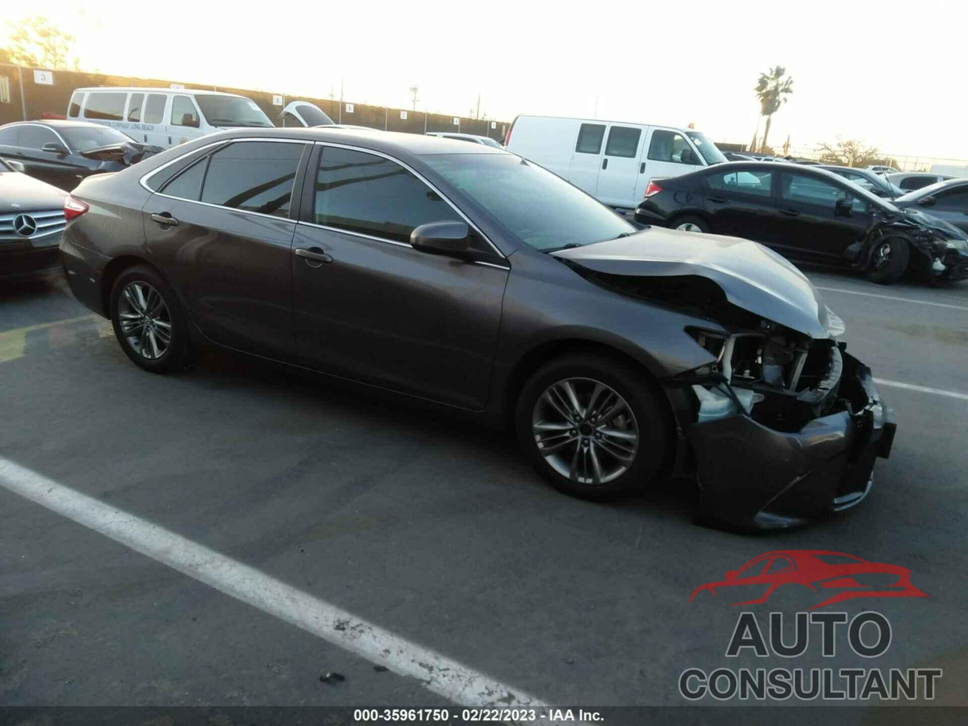 TOYOTA CAMRY 2017 - 4T1BF1FK1HU785487