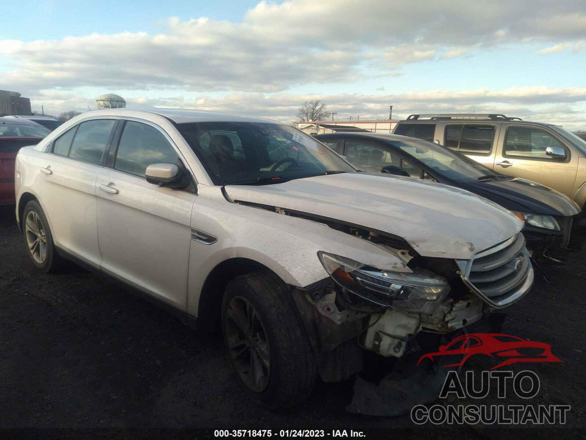 FORD TAURUS 2015 - 1FAHP2E82FG144647