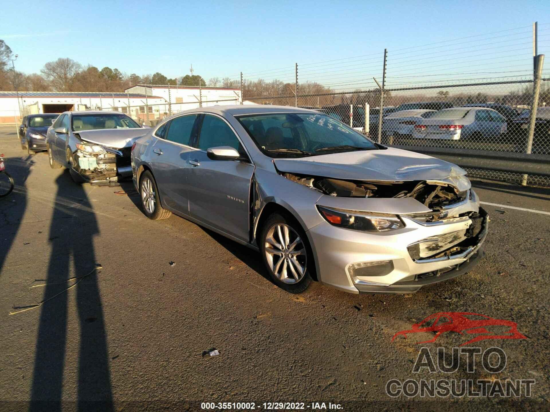 CHEVROLET MALIBU 2018 - 1G1ZD5ST0JF251477