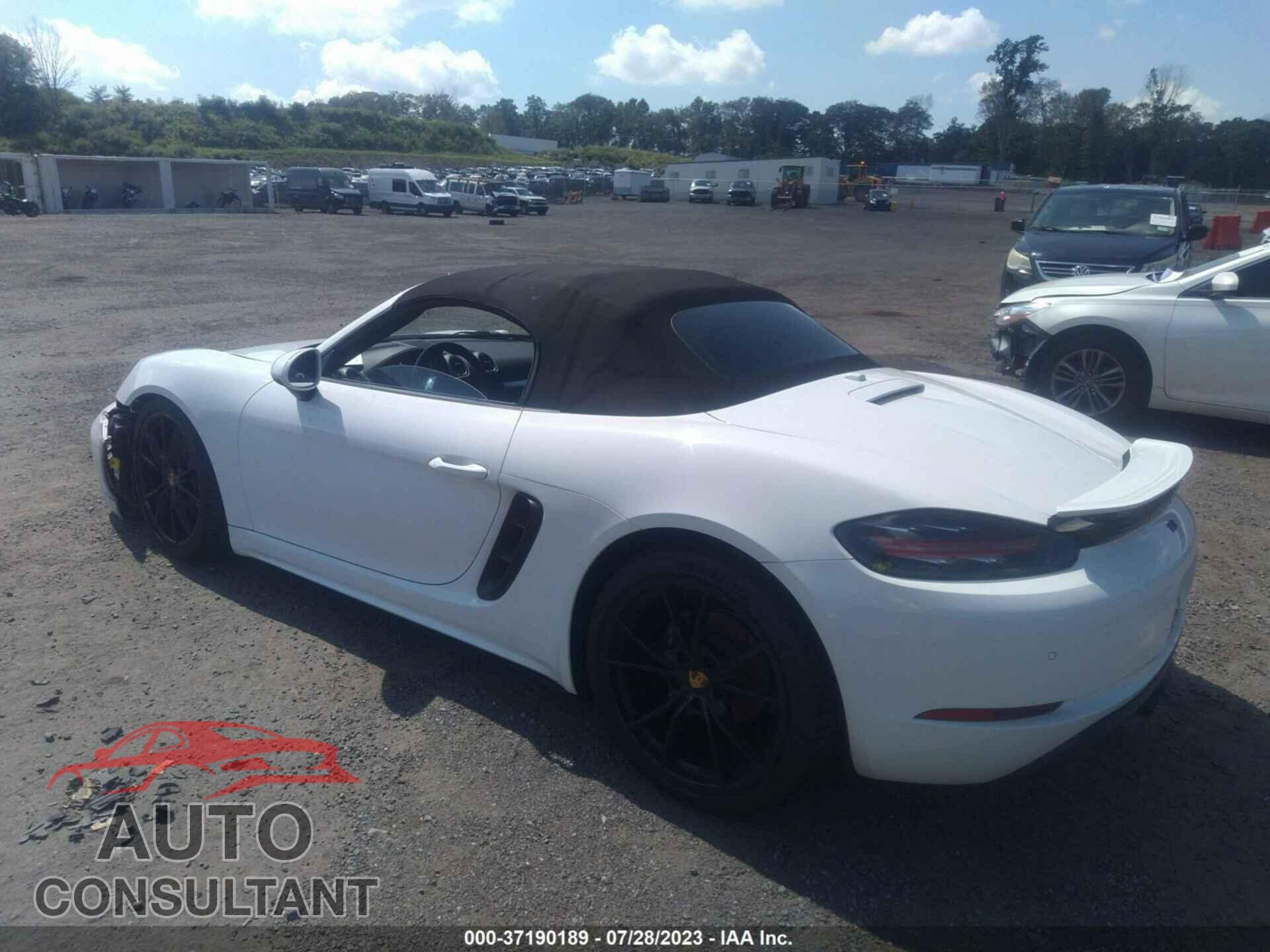 PORSCHE 718 BOXSTER 2017 - WP0CA2A80HS220202