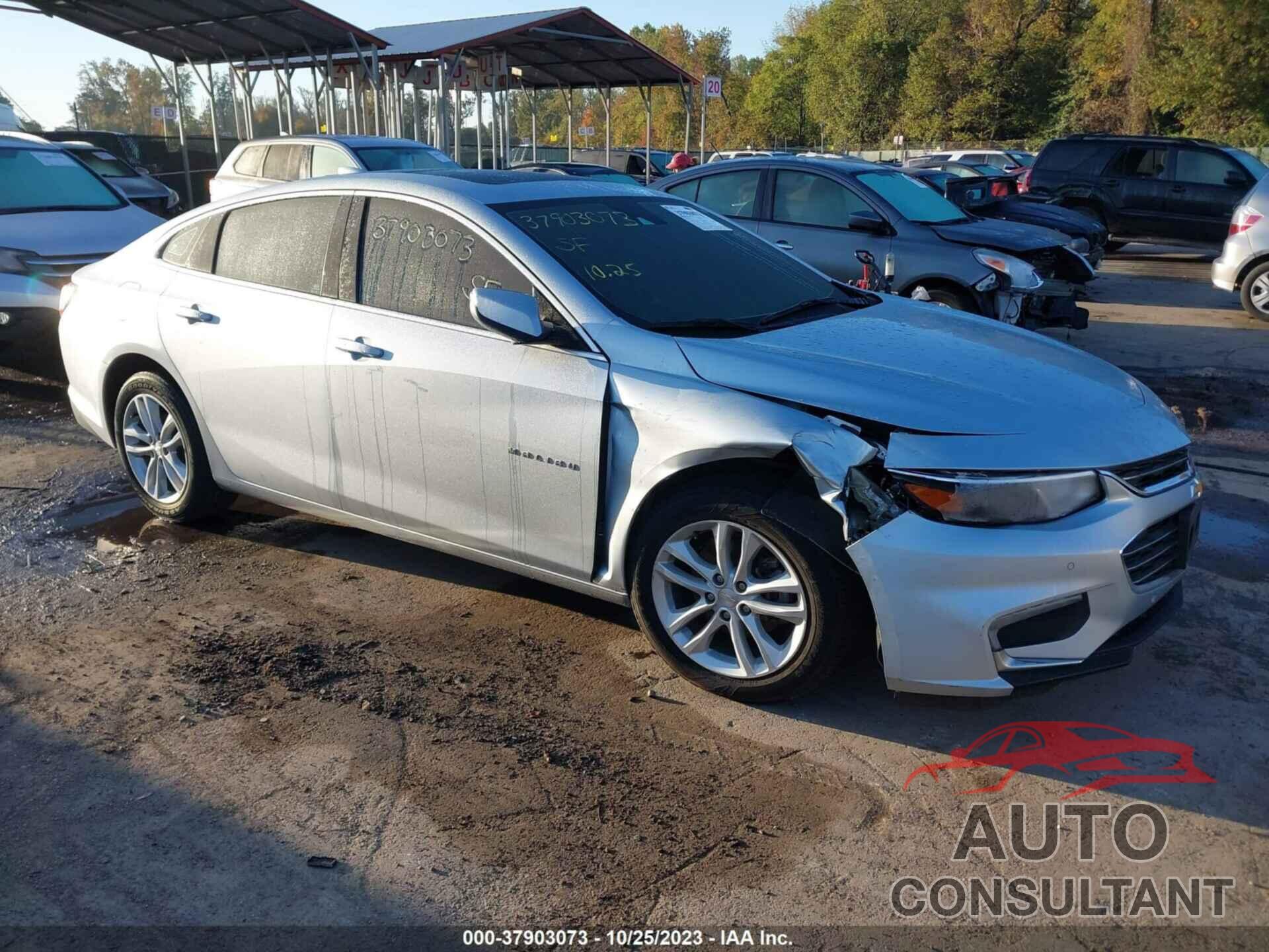 CHEVROLET MALIBU 2017 - 1G1ZE5ST9HF197782