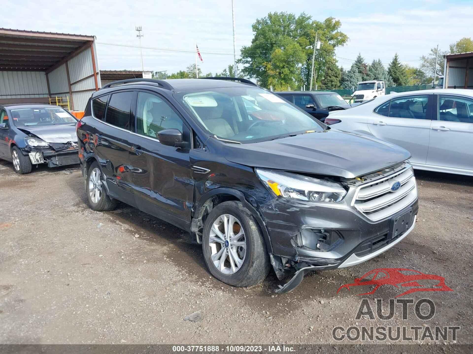 FORD ESCAPE 2018 - 1FMCU9GD2JUC57133