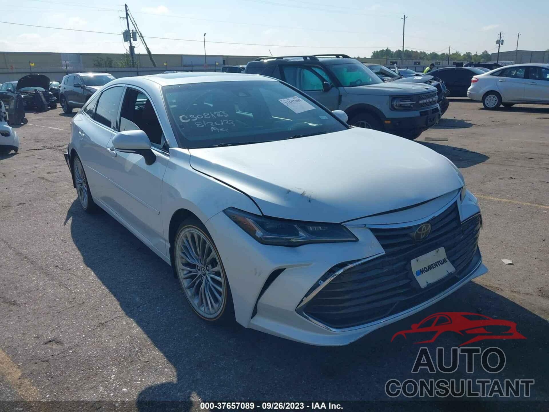 TOYOTA AVALON 2019 - 4T1BZ1FB9KU033759