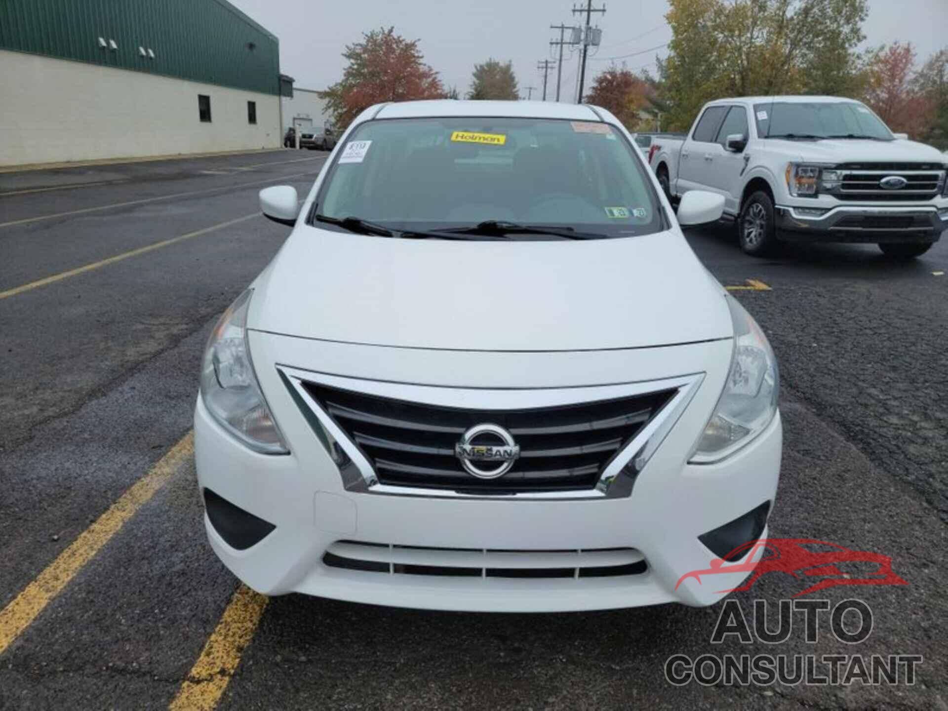 NISSAN VERSA 2017 - 3N1CN7APXHL893976