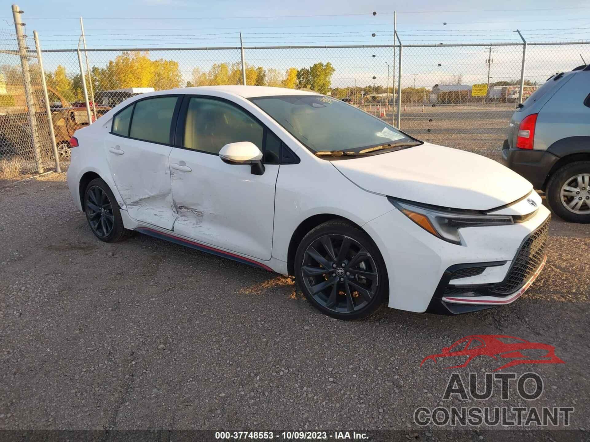 TOYOTA COROLLA 2023 - JTDBCMFE8P3013260