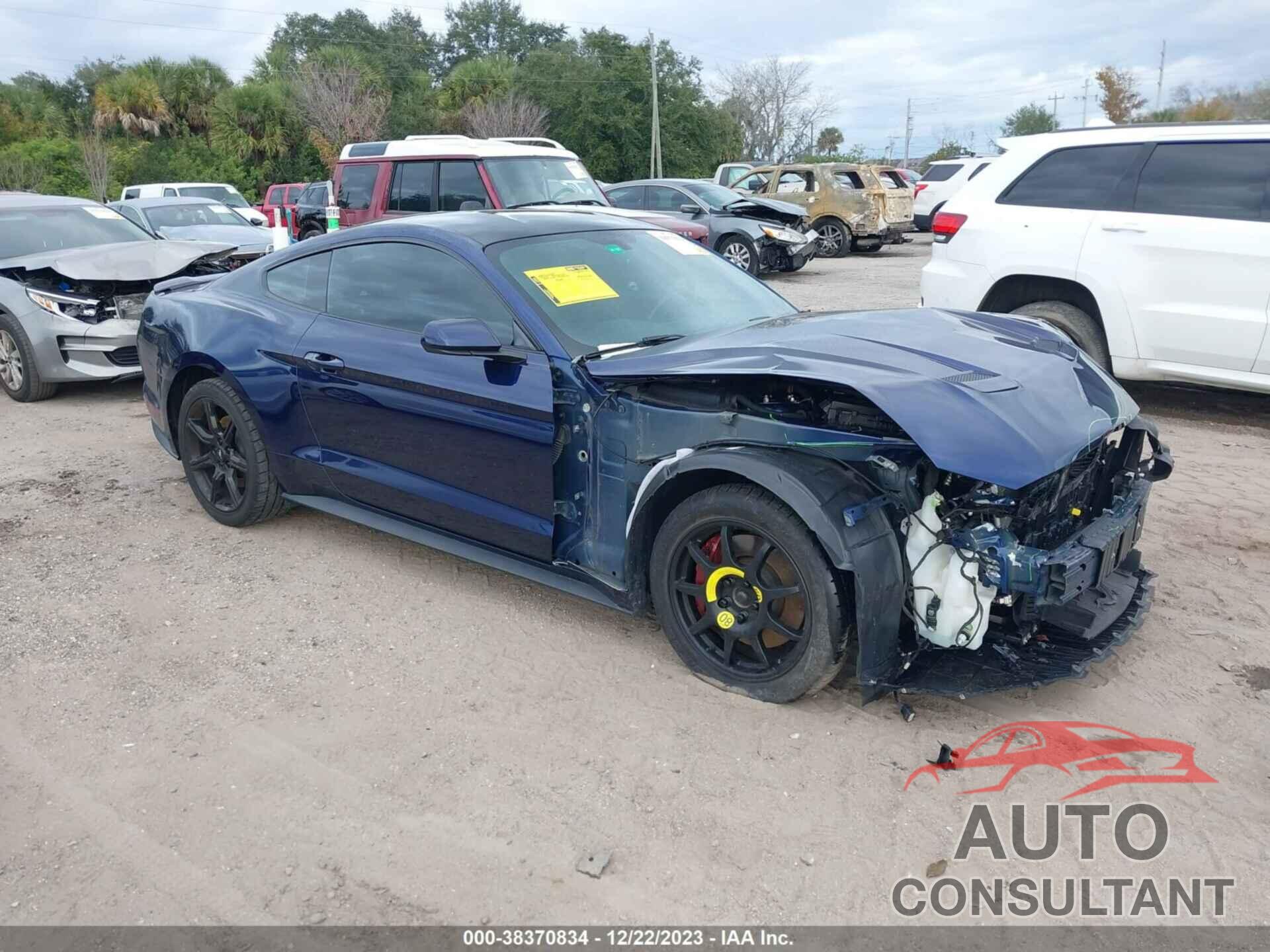 FORD MUSTANG 2019 - 1FA6P8CFXK5122378