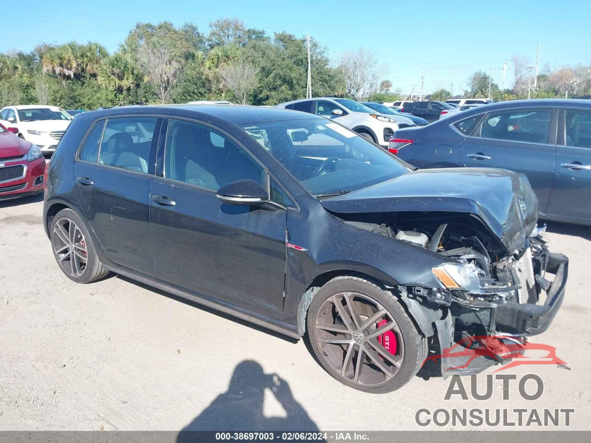 VOLKSWAGEN GOLF GTI 2017 - 3VW447AU7HM040646