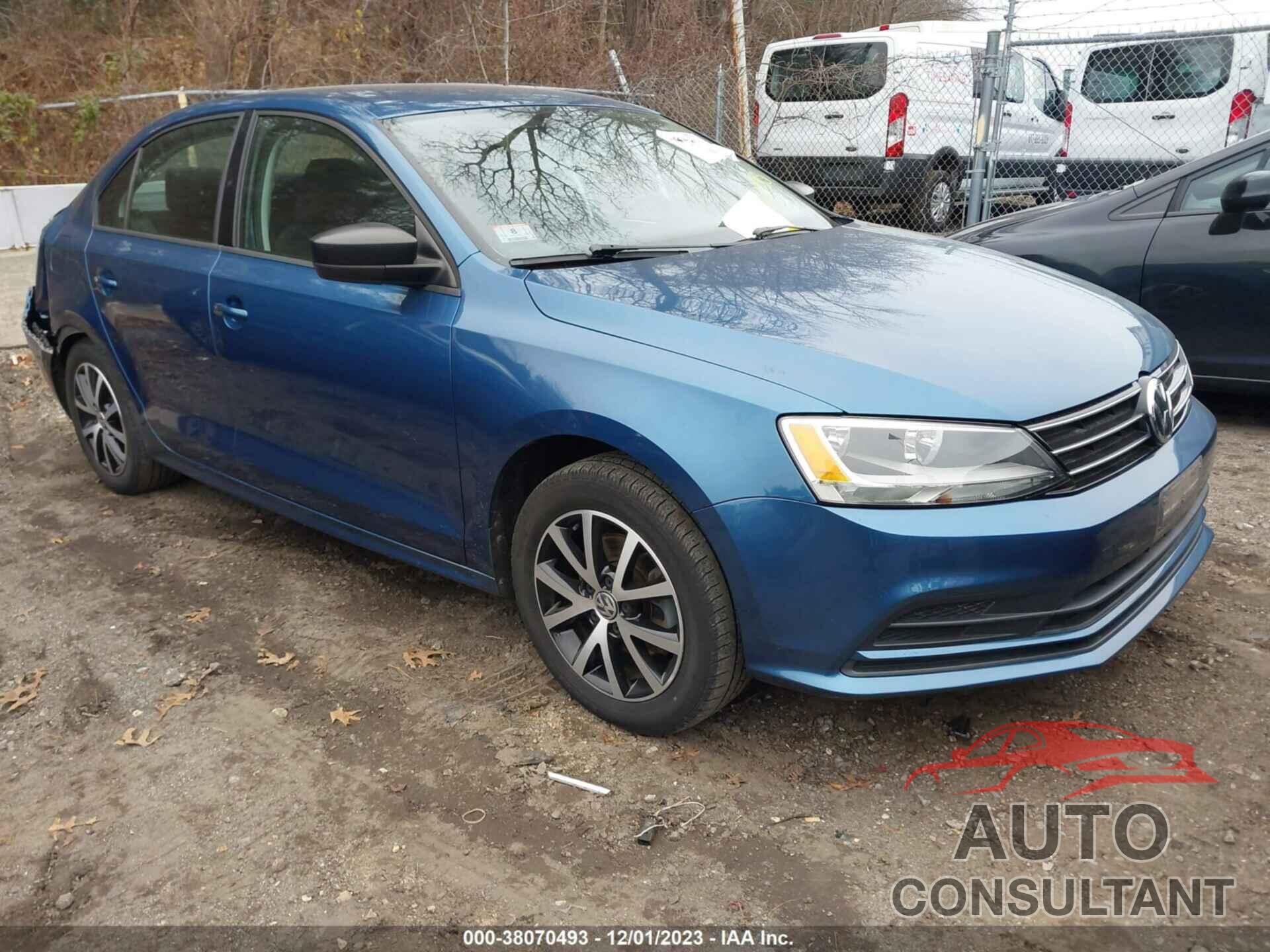 VOLKSWAGEN JETTA 2016 - 3VWD67AJ5GM386032