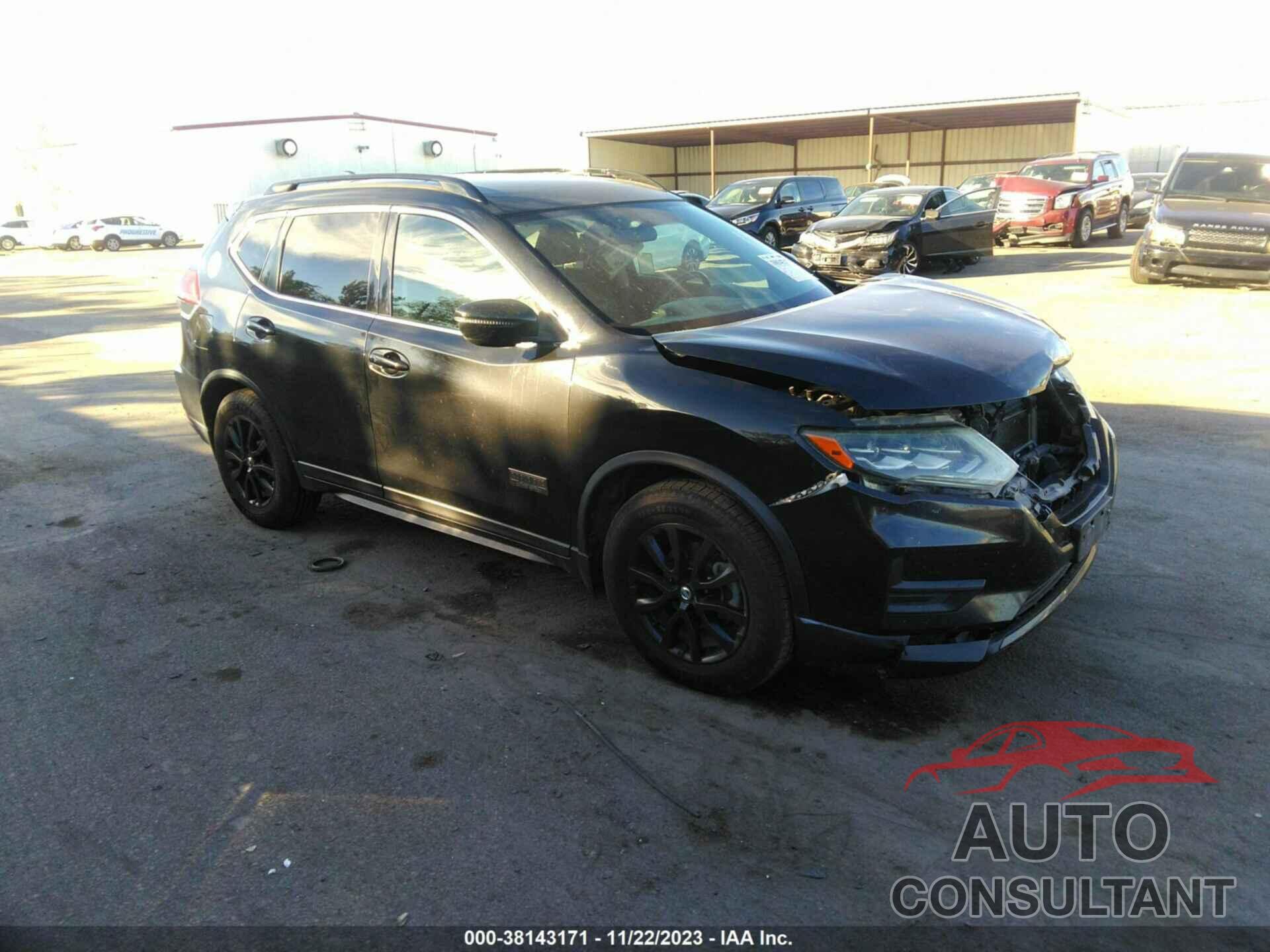 NISSAN ROGUE 2017 - 5N1AT2MT0HC772242