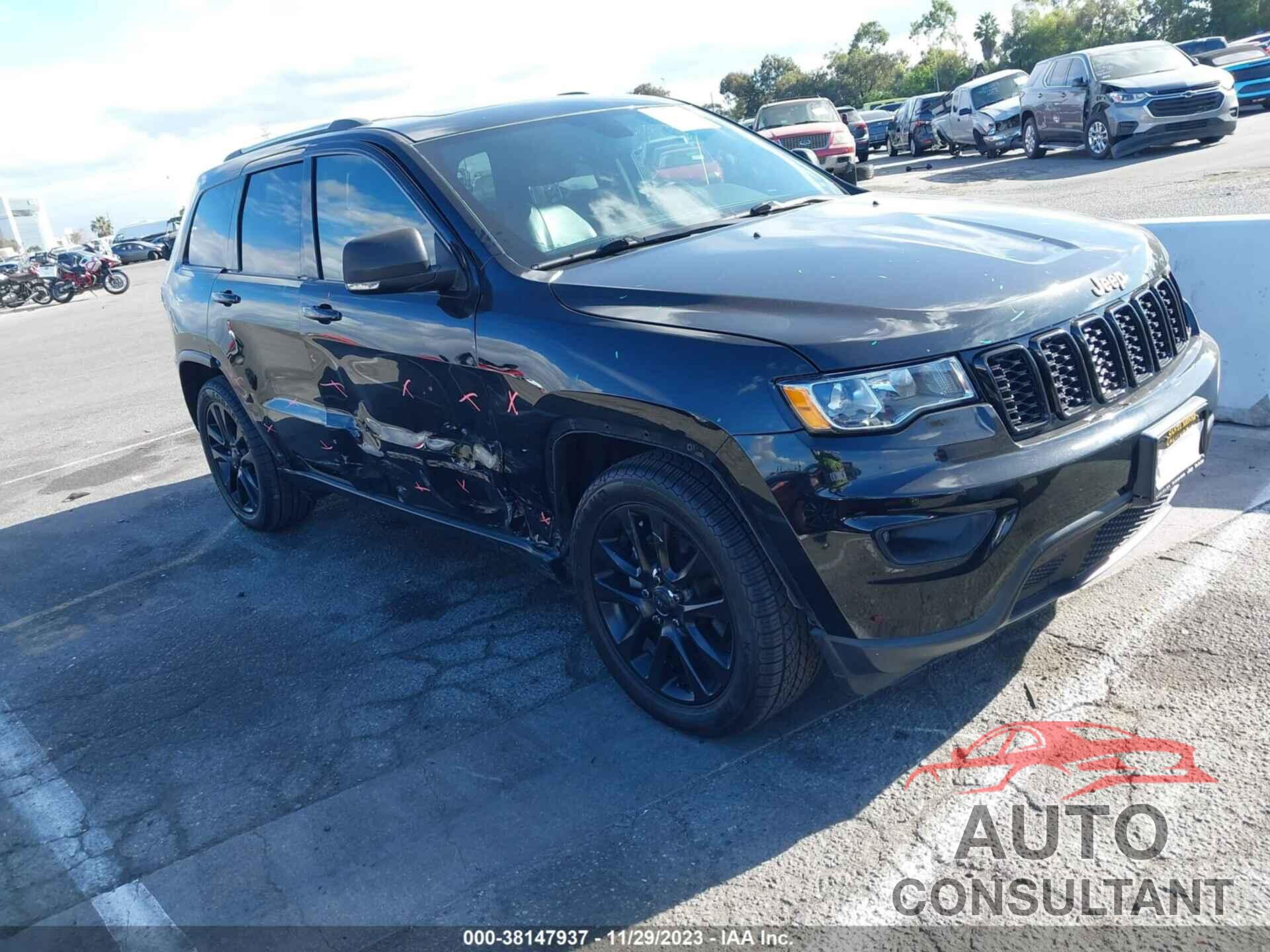 JEEP GRAND CHEROKEE 2017 - 1C4RJEBG0HC685669
