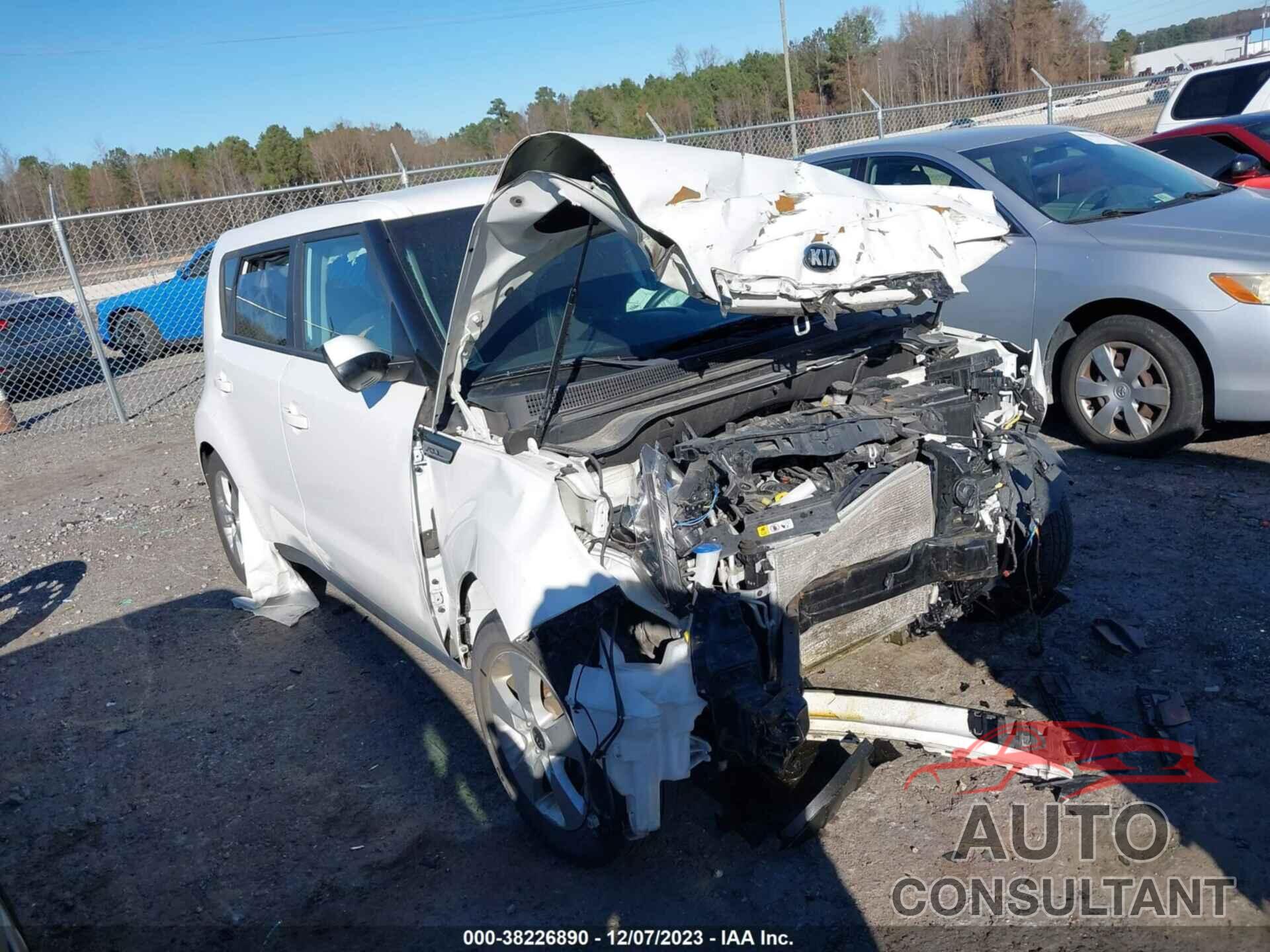 KIA SOUL 2018 - KNDJN2A20J7905204