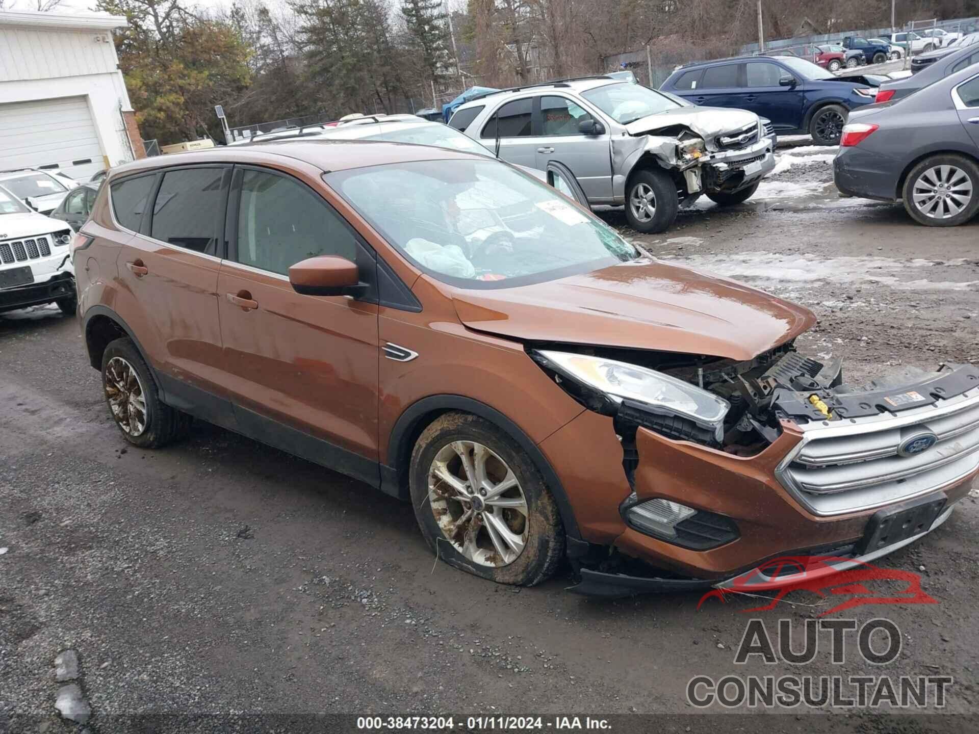 FORD ESCAPE 2017 - 1FMCU9GDXHUD26175
