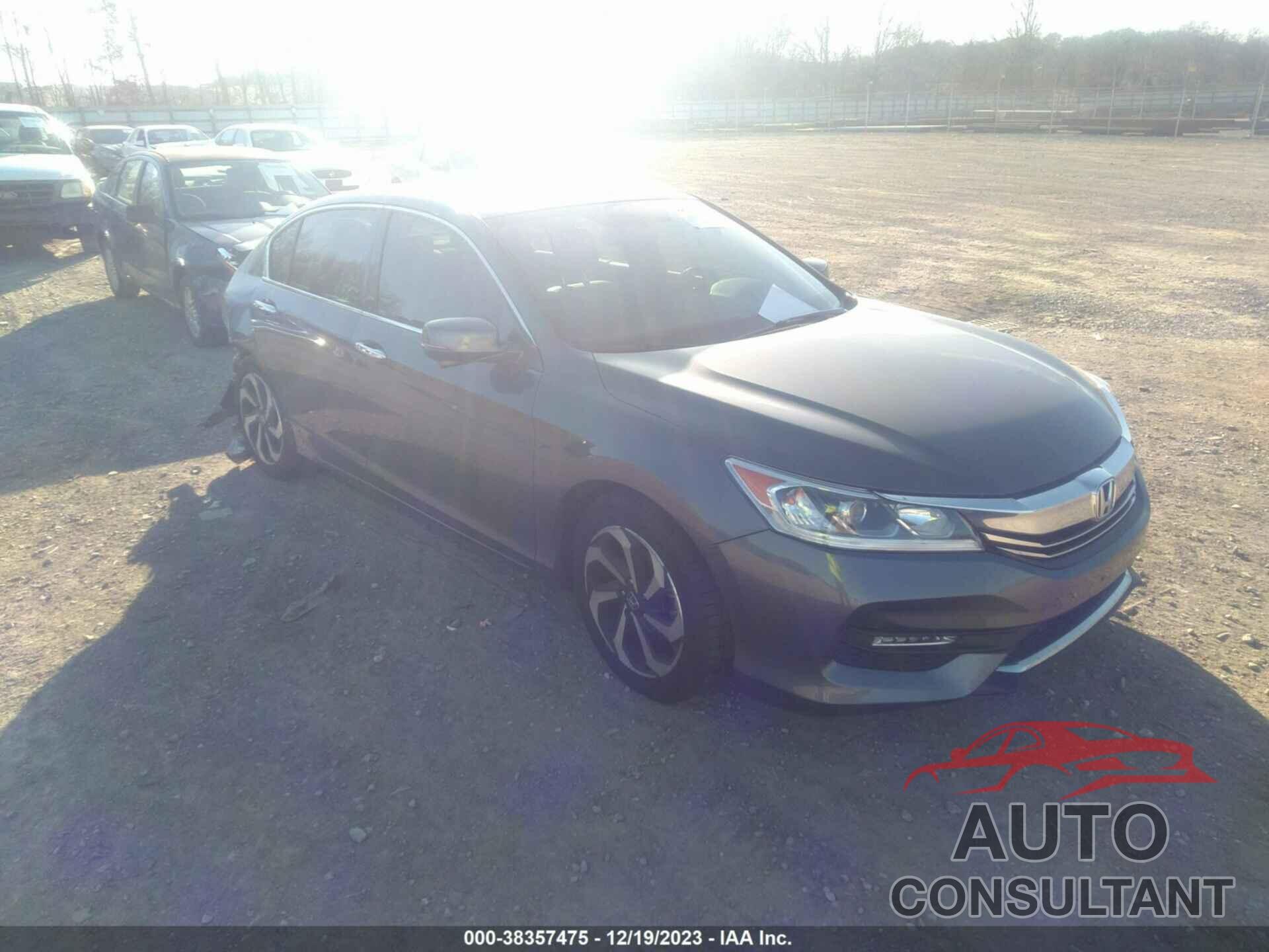 HONDA ACCORD 2016 - 1HGCR3F84GA032652