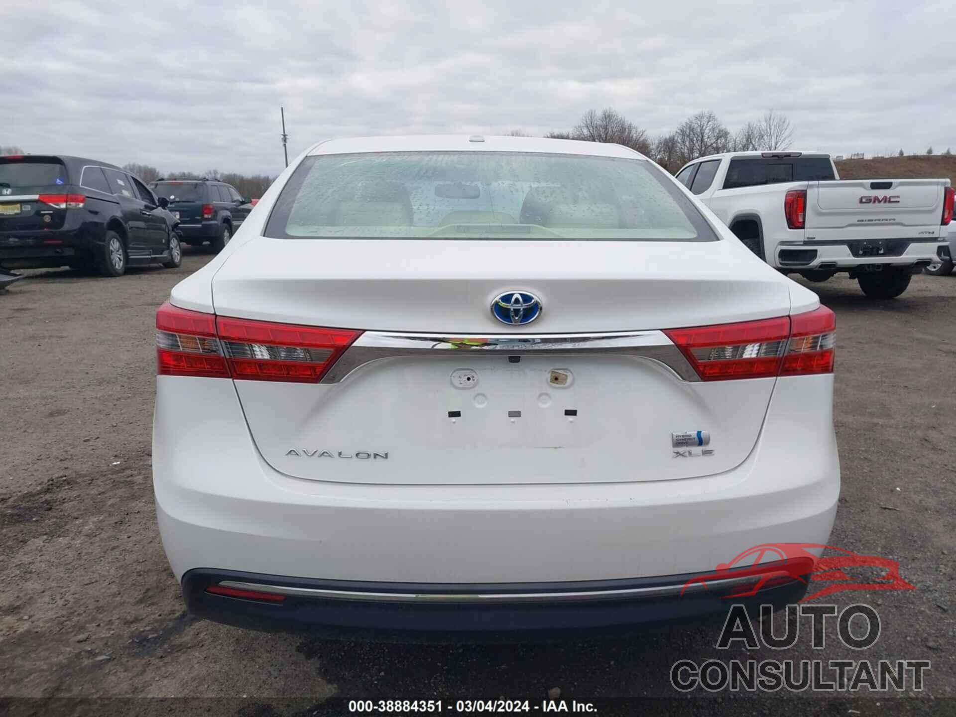 TOYOTA AVALON HYBRID 2016 - 4T1BD1EB8GU051709