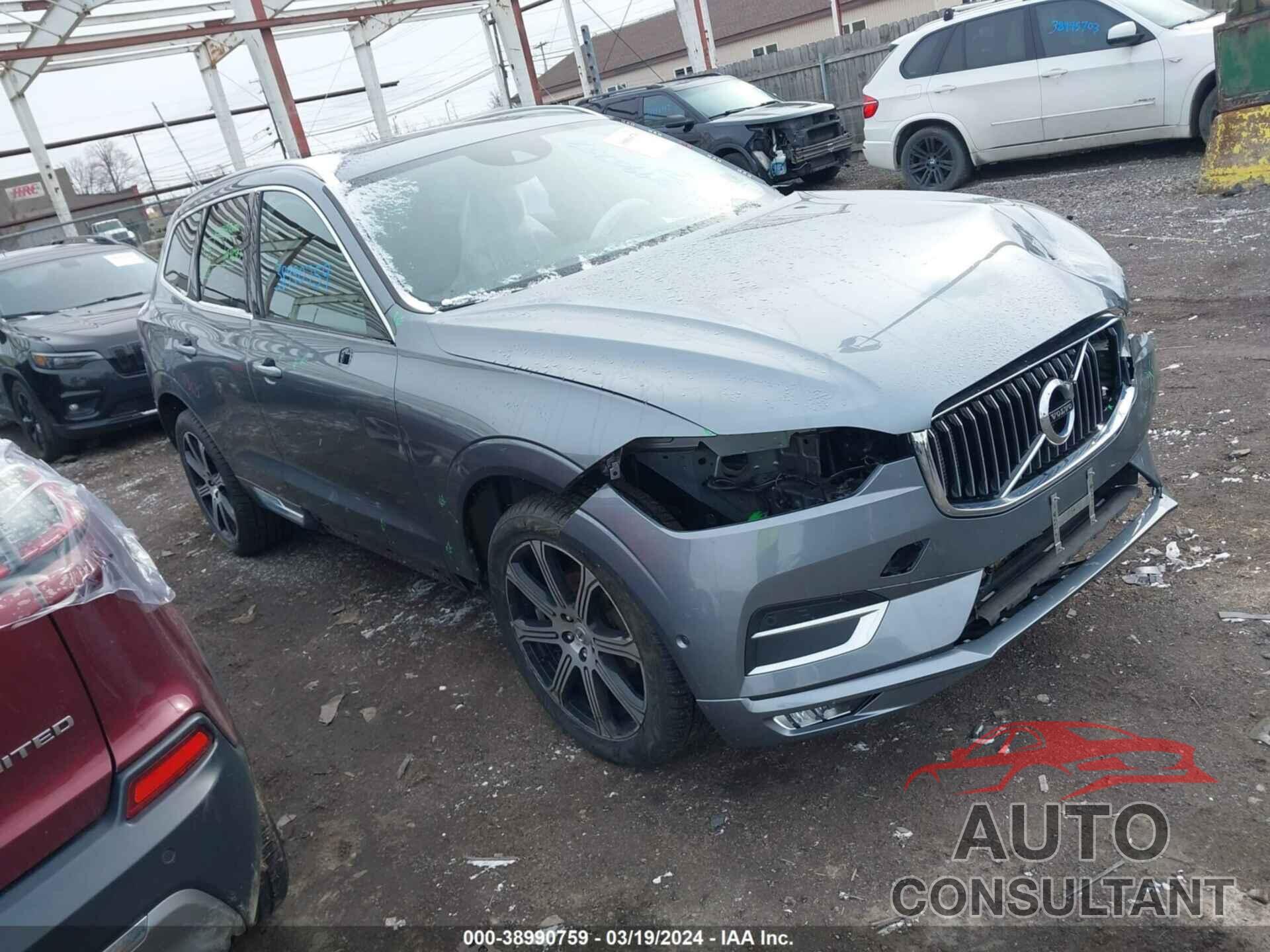 VOLVO XC60 2018 - YV4102RL7J1007940