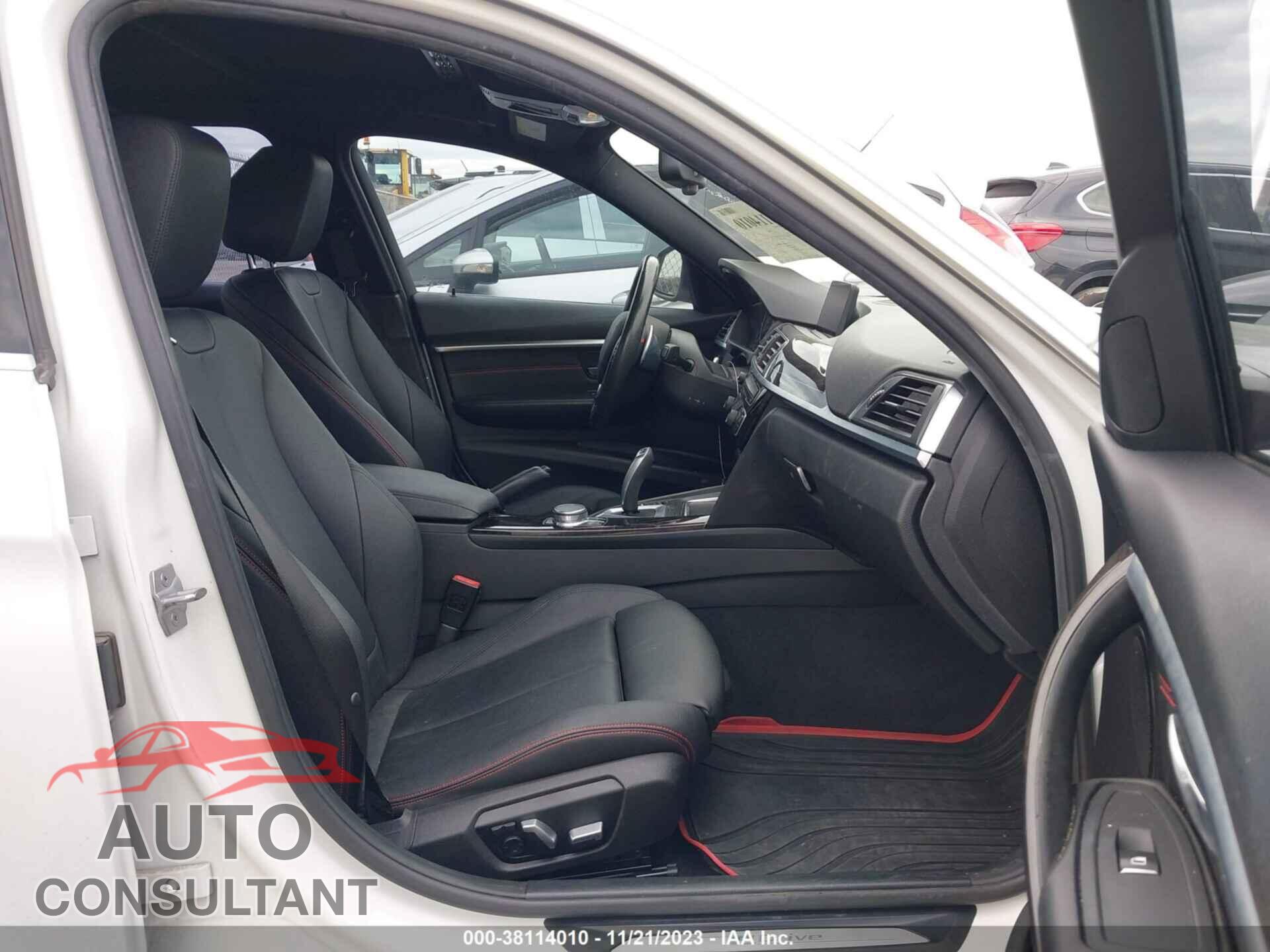 BMW 330E 2017 - WBA8E1C33HA029852