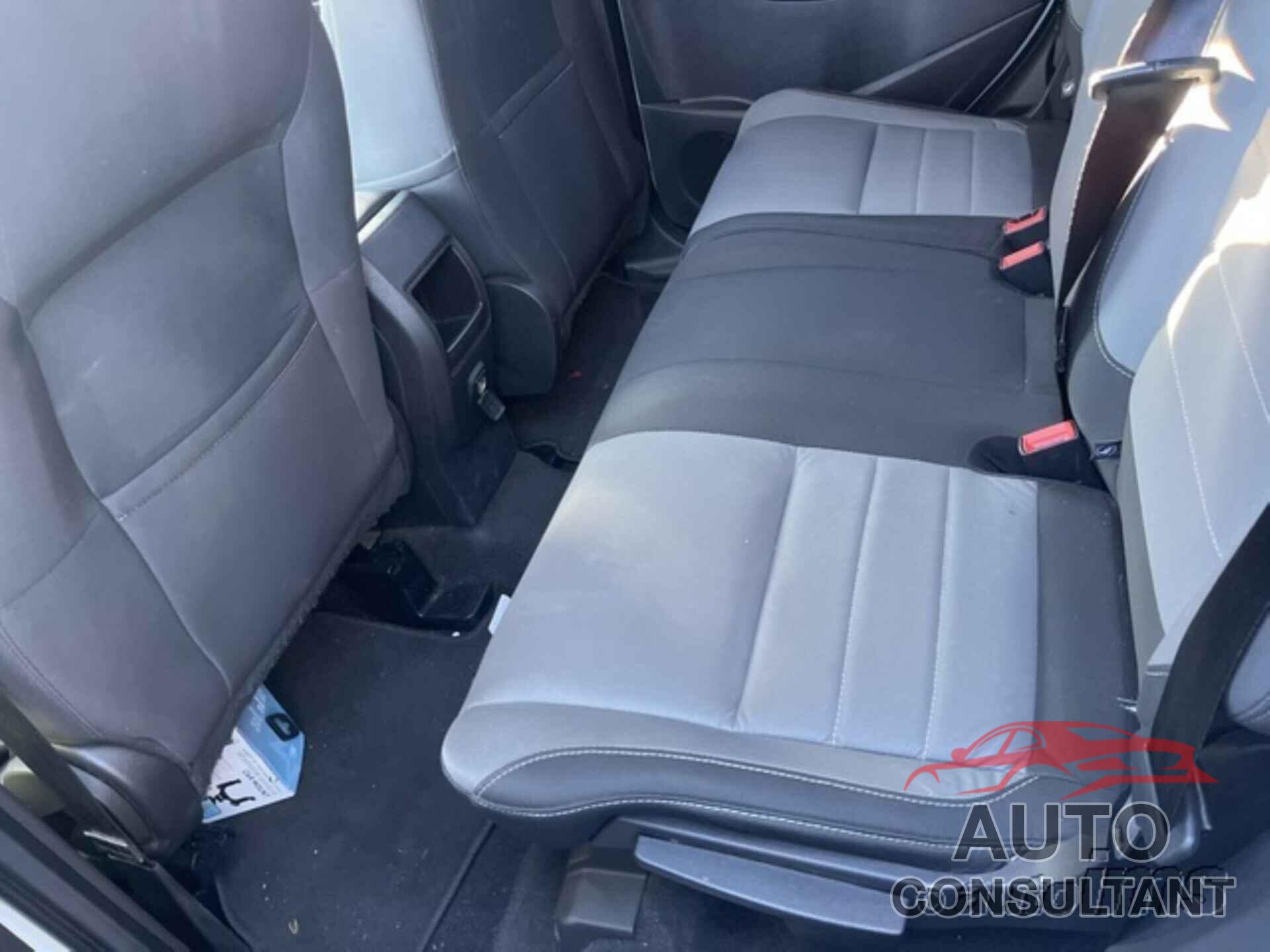 FORD ESCAPE 2017 - 1FMCU0F79HUC03782