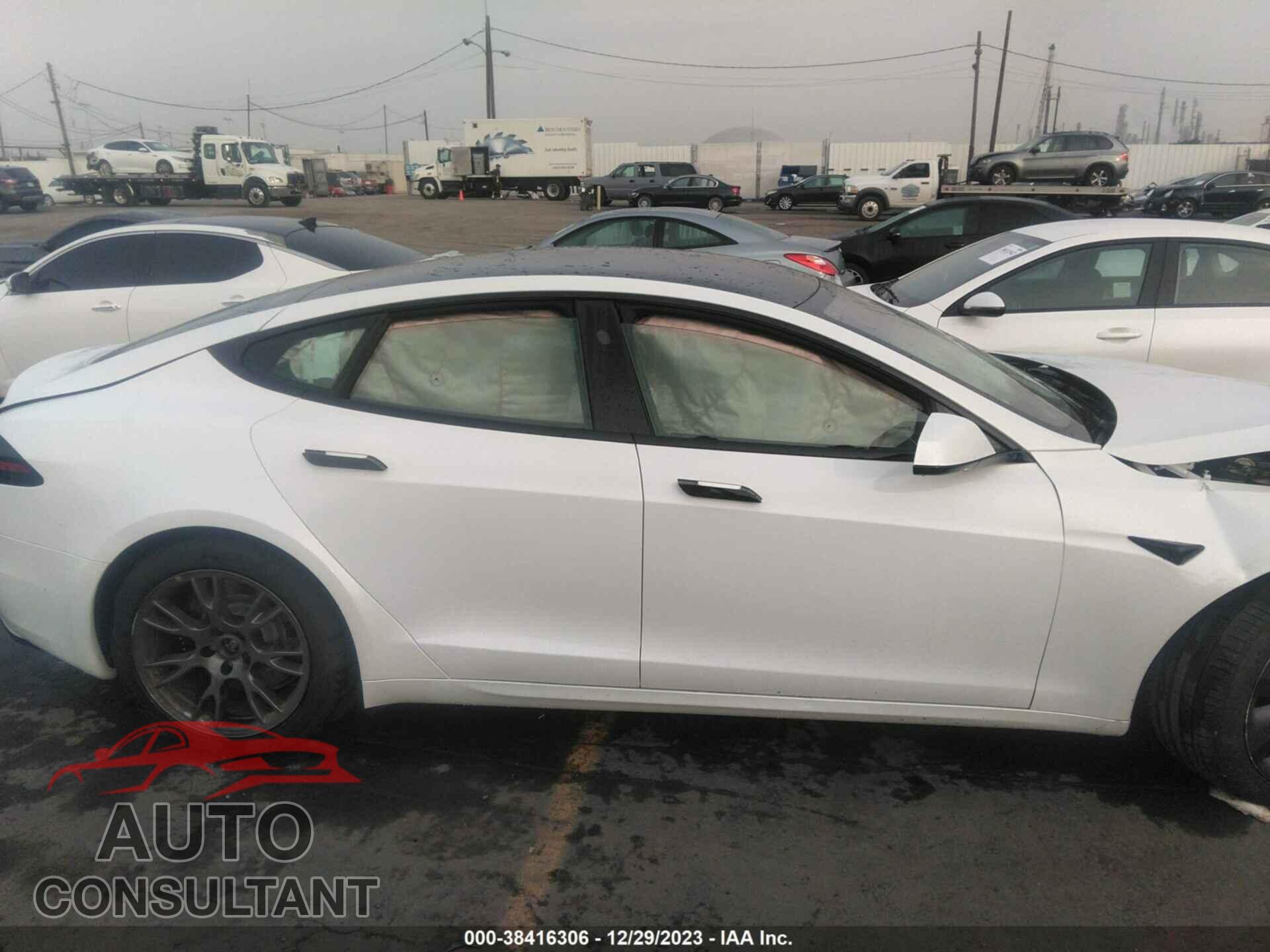 TESLA MODEL S 2022 - 5YJSA1E53NF474873