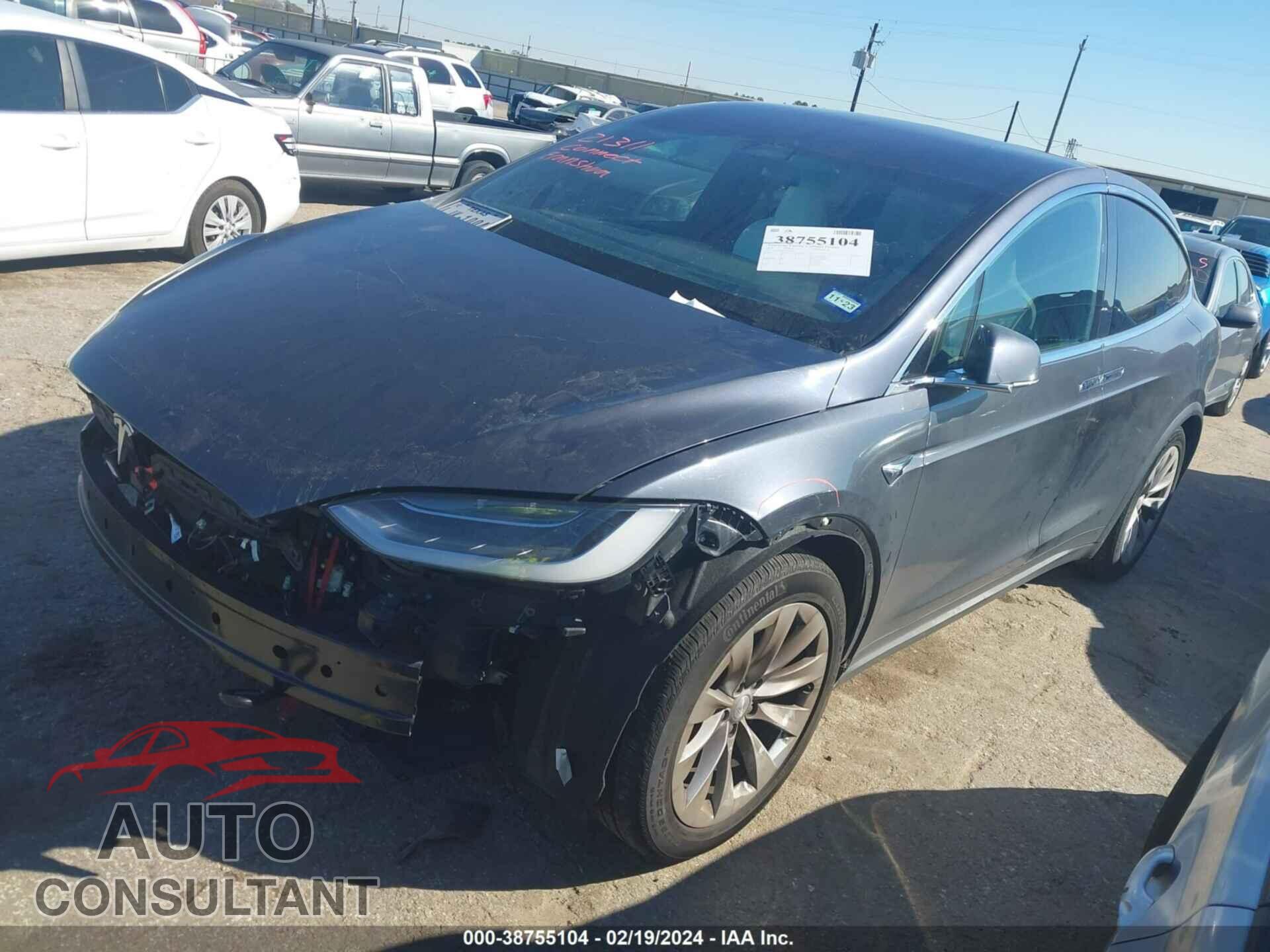 TESLA MODEL X 2018 - 5YJXCBE23JF127761