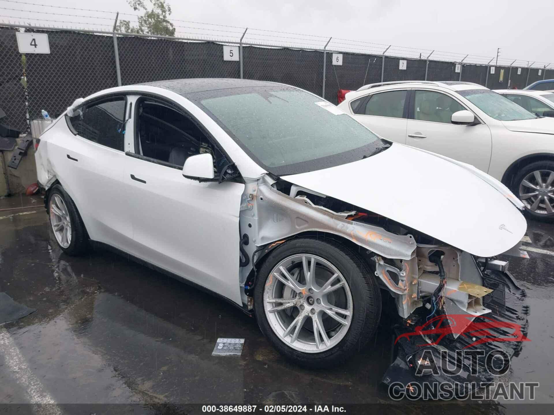 TESLA MODEL Y 2023 - 7SAYGAEE0PF847947