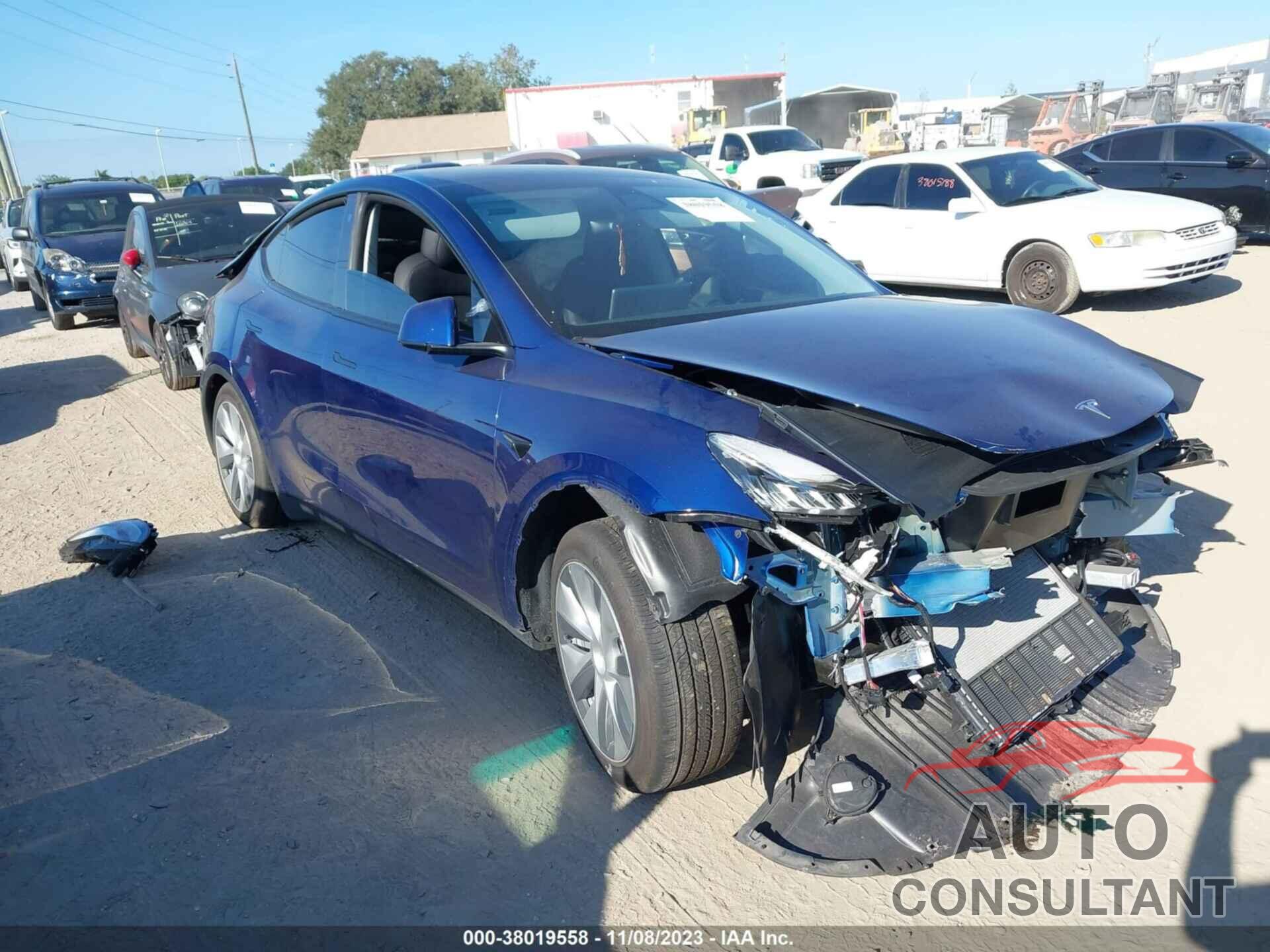 TESLA MODEL Y 2022 - 7SAYGDEE4NF427252