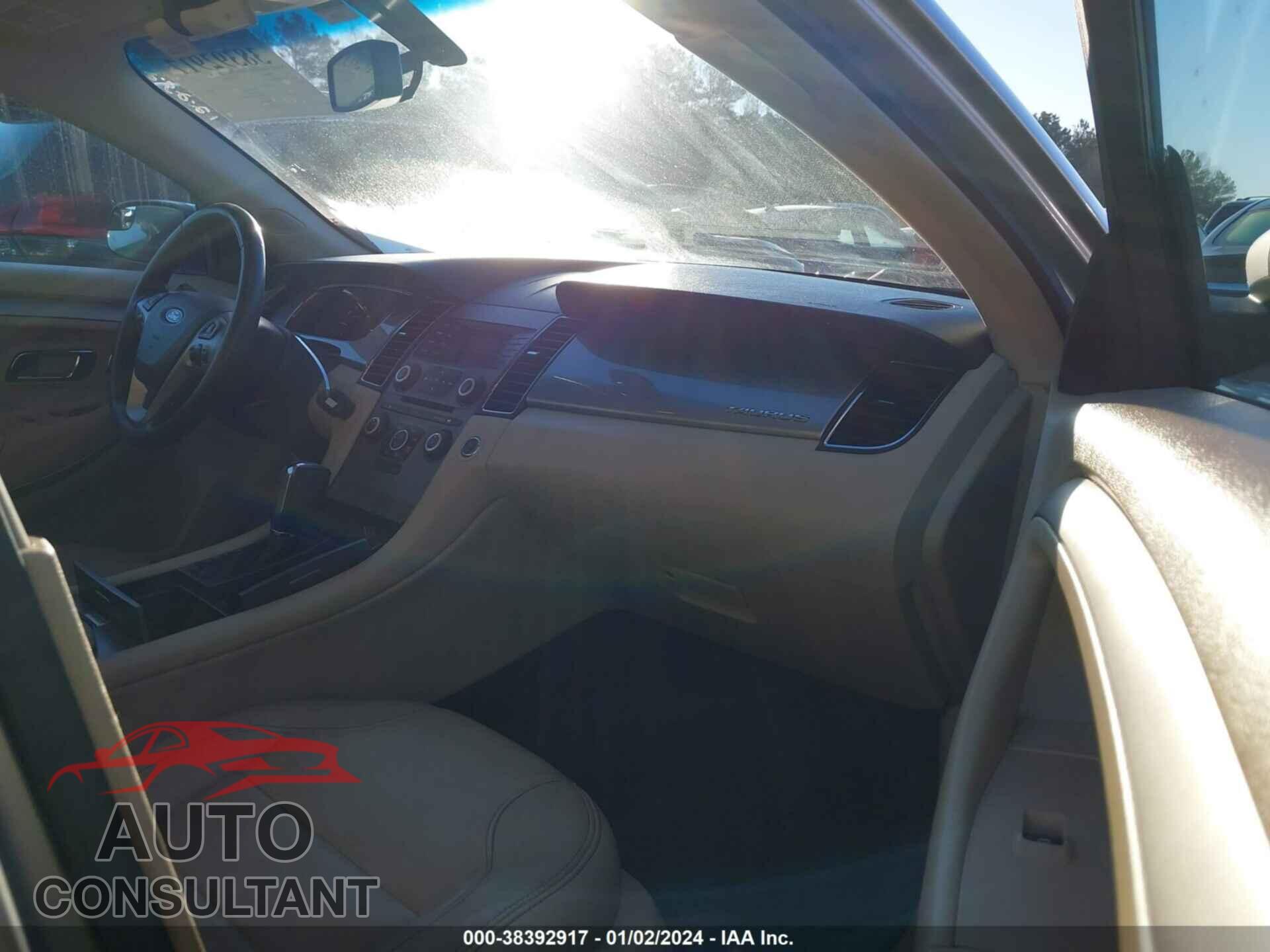 FORD TAURUS 2017 - 1FAHP2E88HG126267