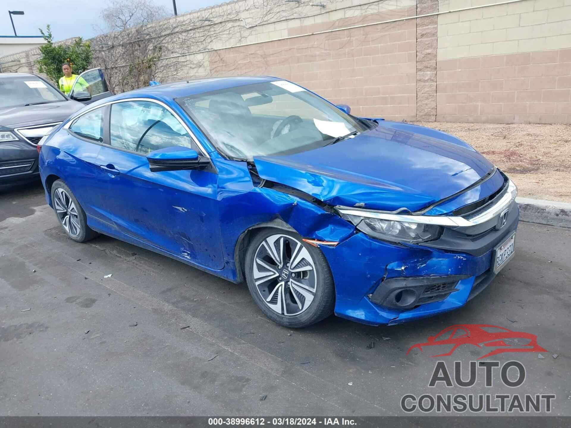 HONDA CIVIC 2018 - 2HGFC3B33JH355639