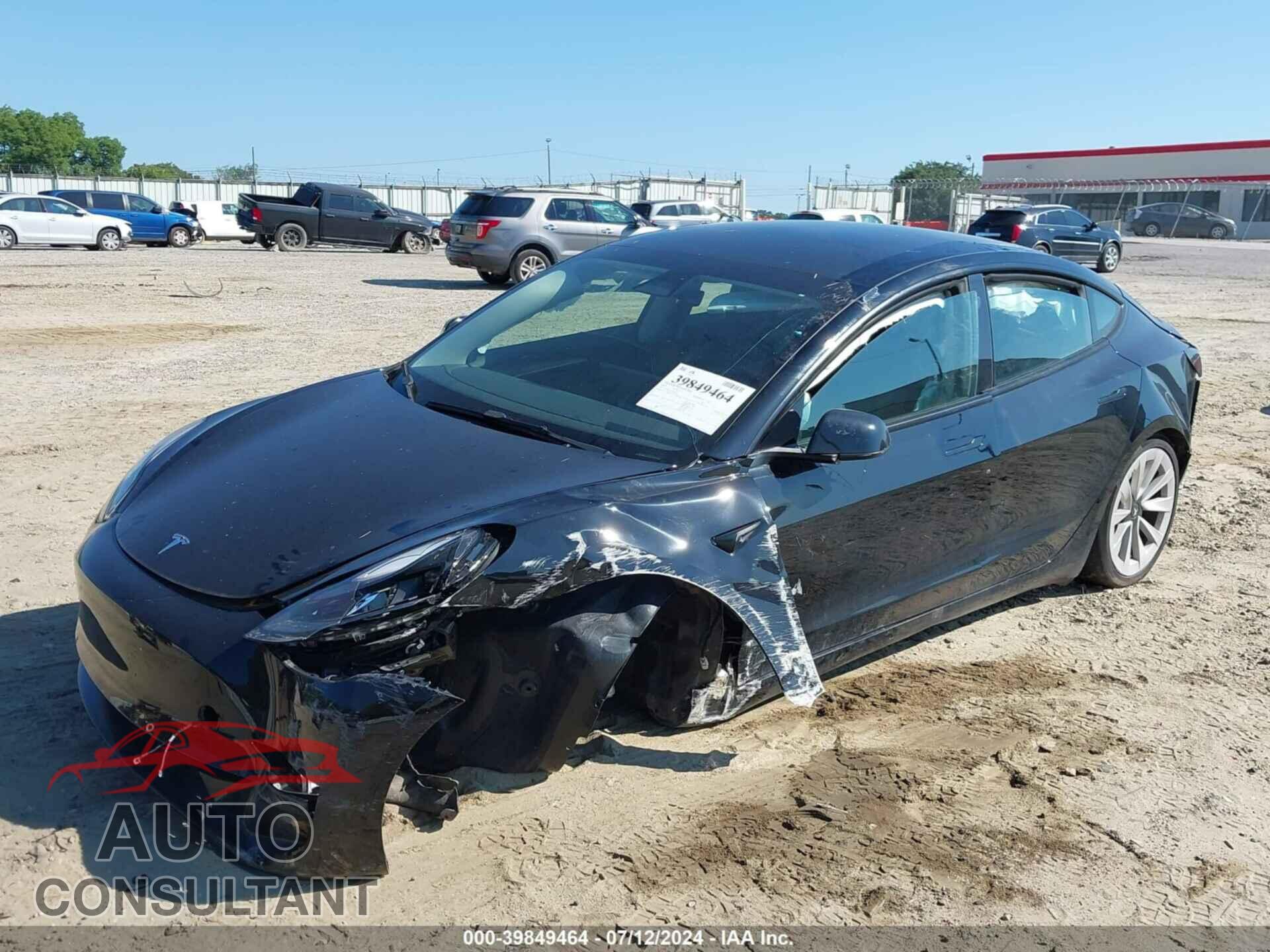 TESLA MODEL 3 2023 - 5YJ3E1EAXPF424111